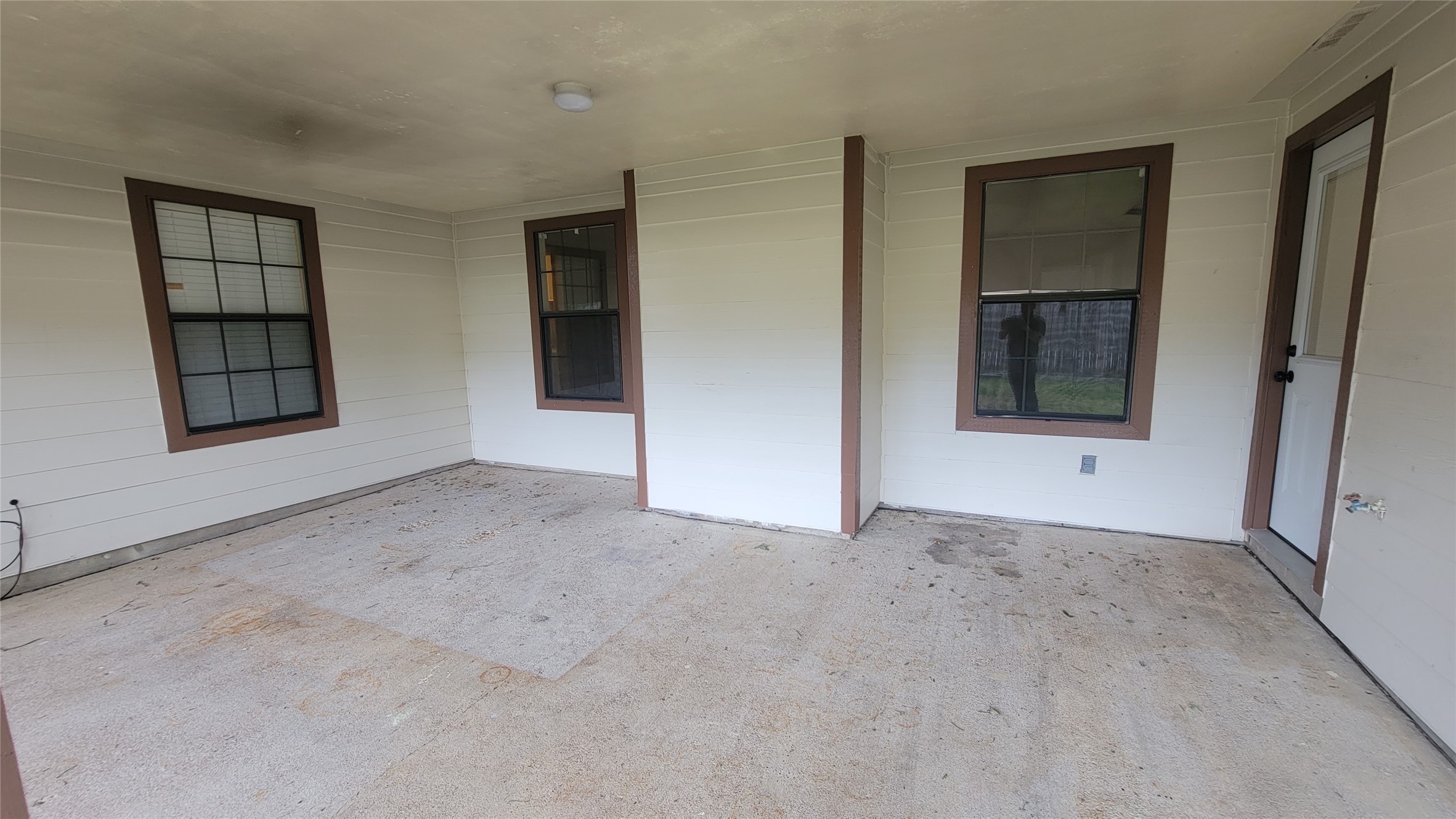 3335 Lakeland Gardens Drive Property Photo 32