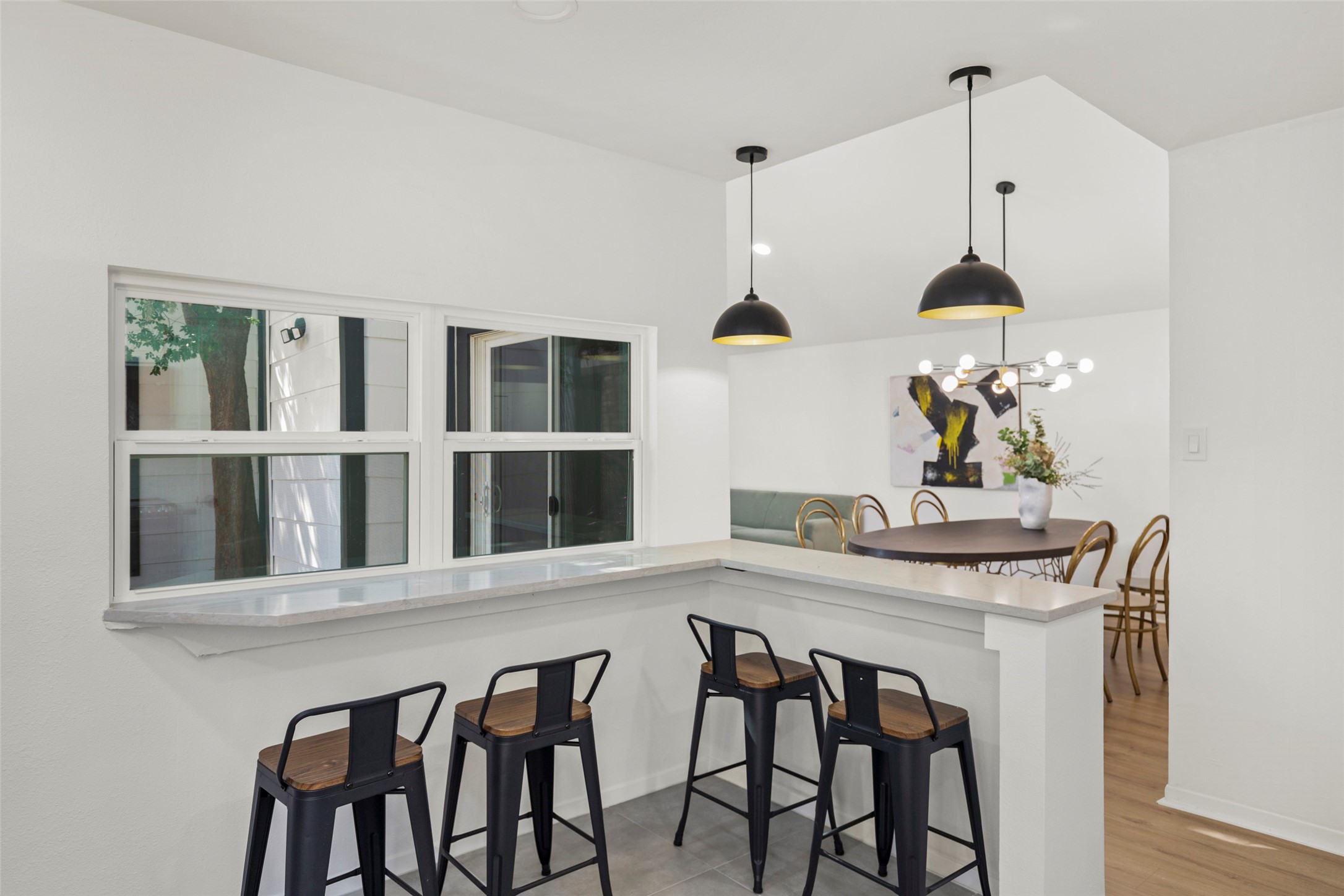 2019 Wilcrest Drive Property Photo 7