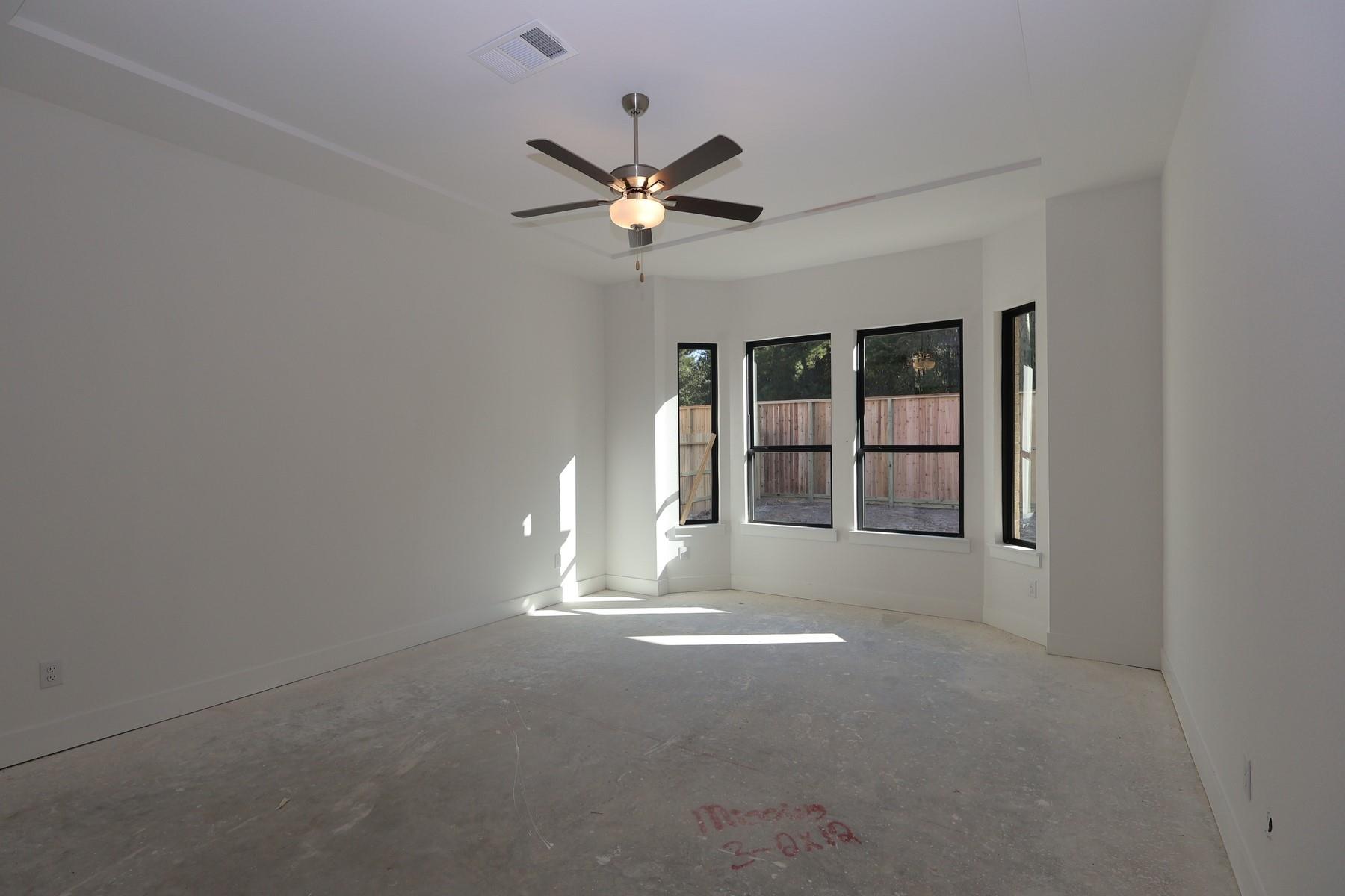 15703 Hoptree Heights Lane Property Photo 12