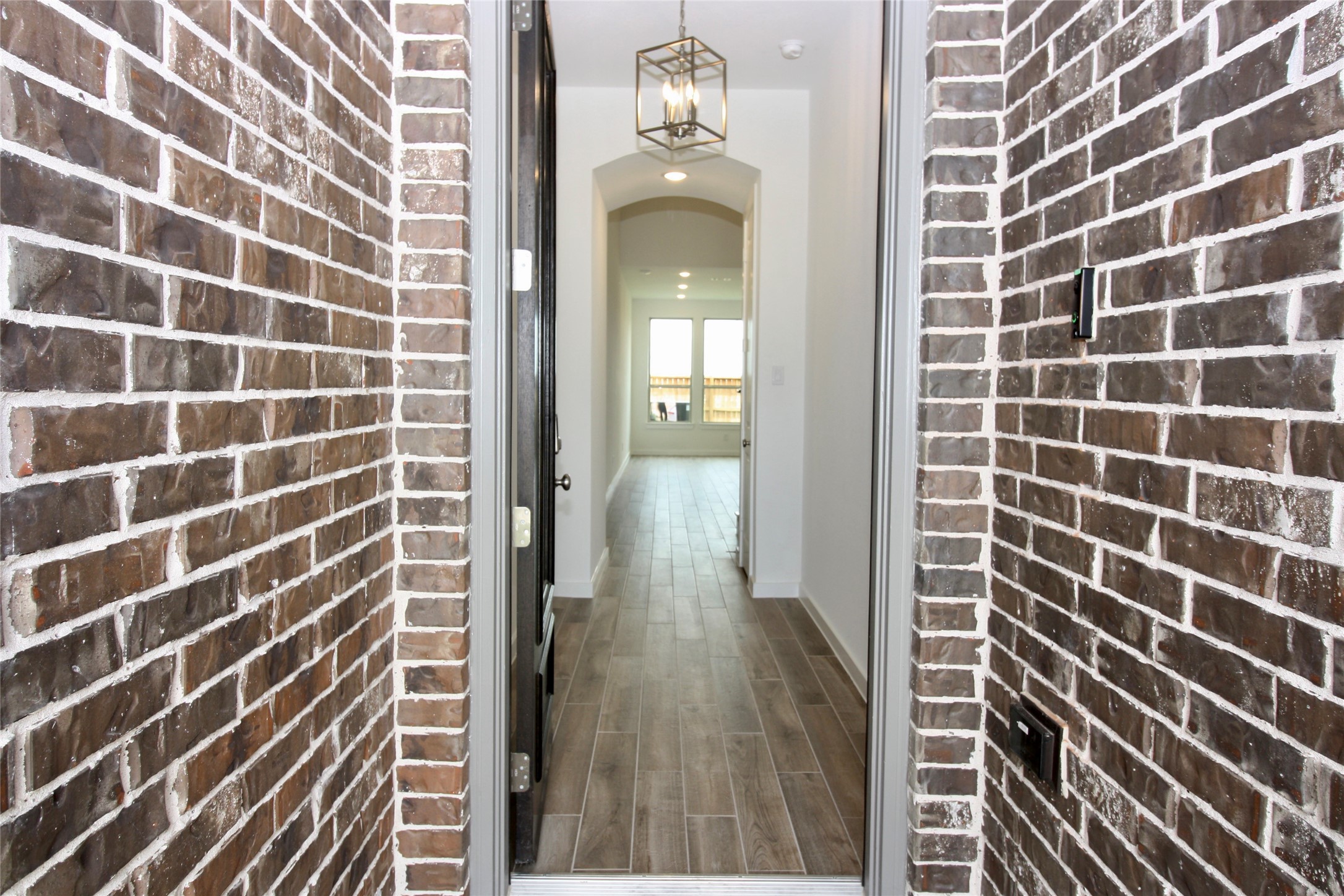 6527 Scarlet Pond Lane Property Photo 4