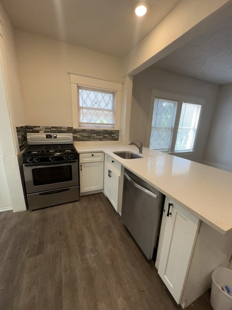 108 Bedford Street Property Photo 6