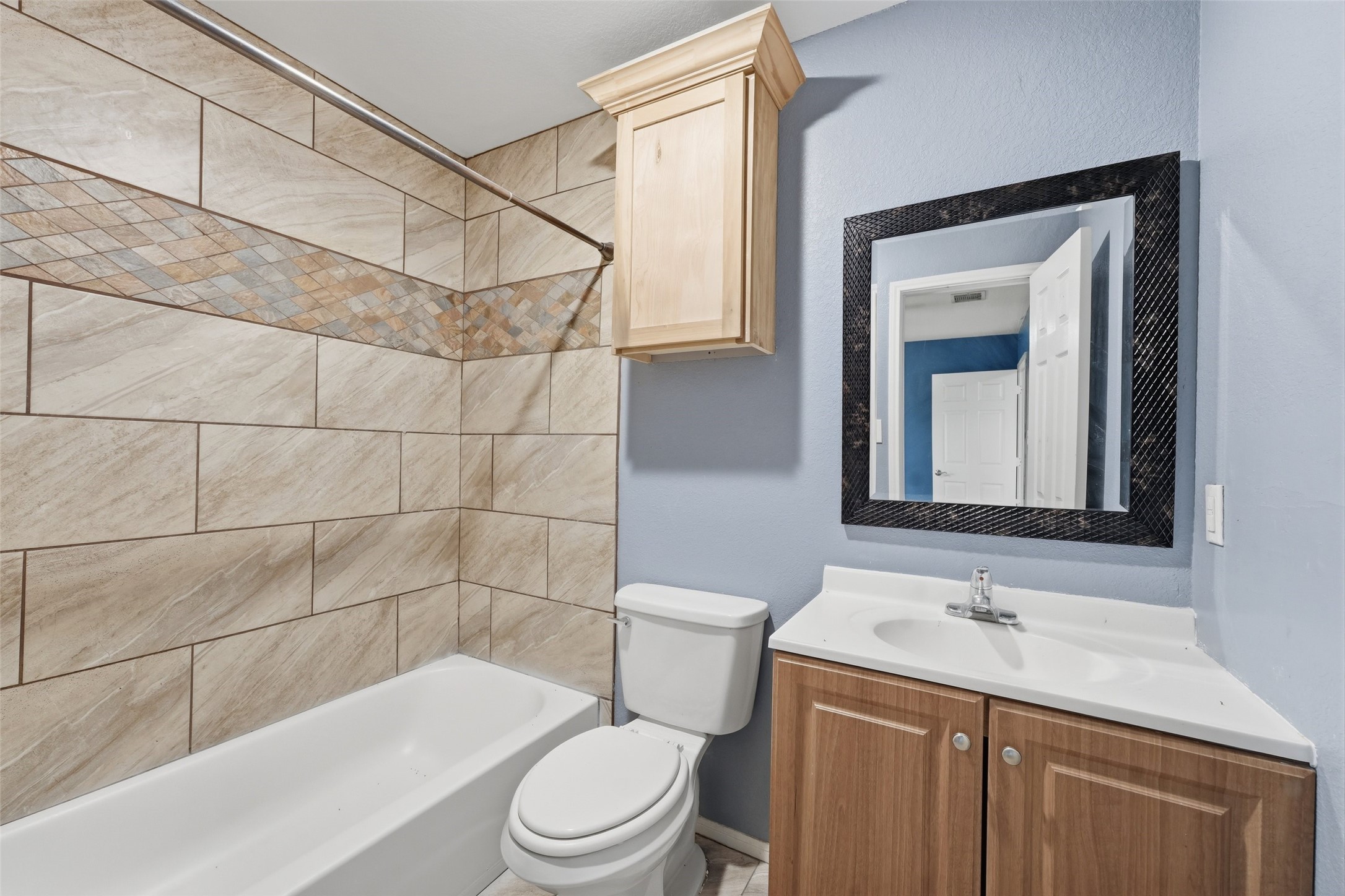 11375 Allwood Street Property Photo 9