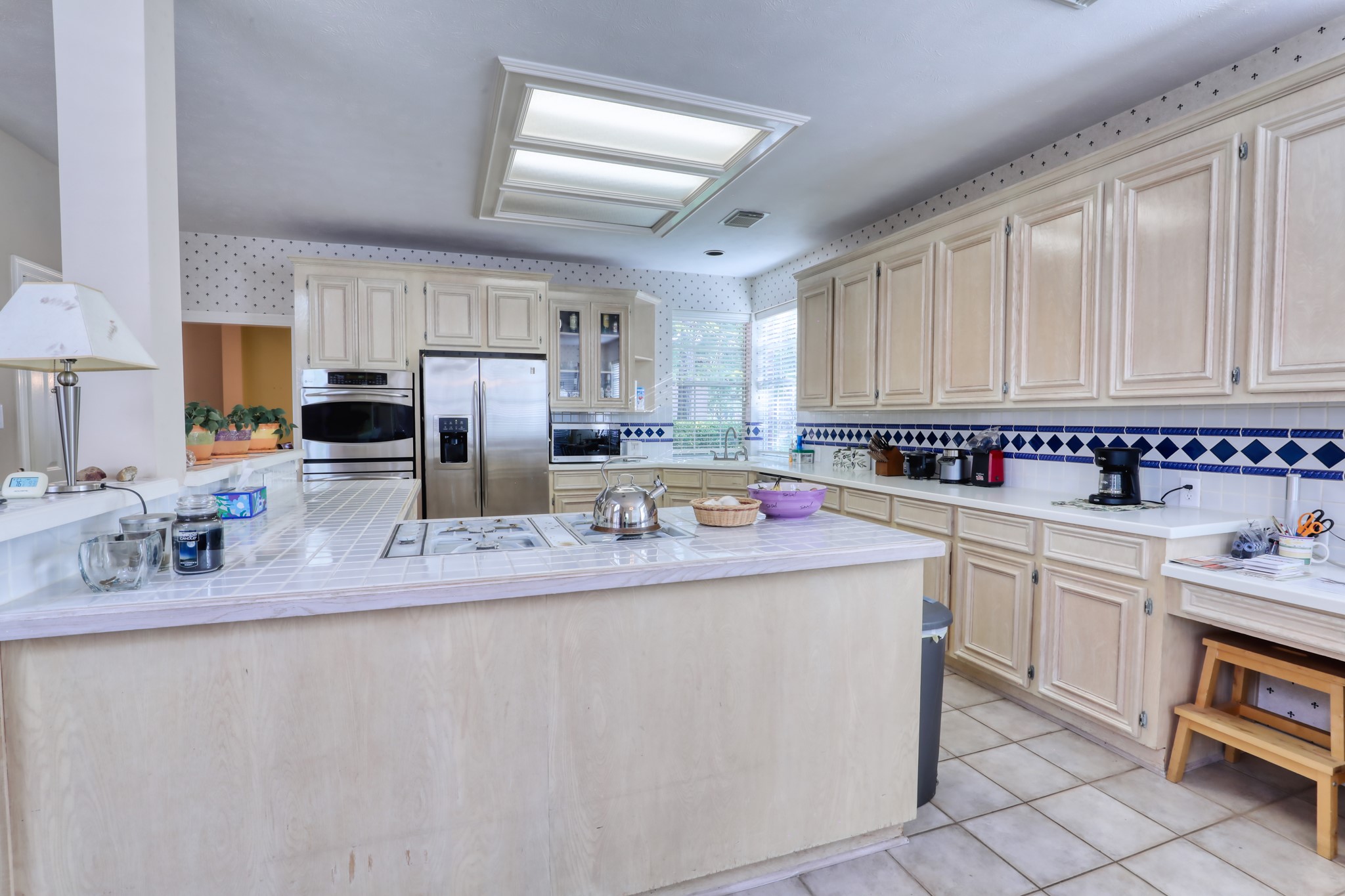 2227 Royal Adelaide Drive Property Photo 12