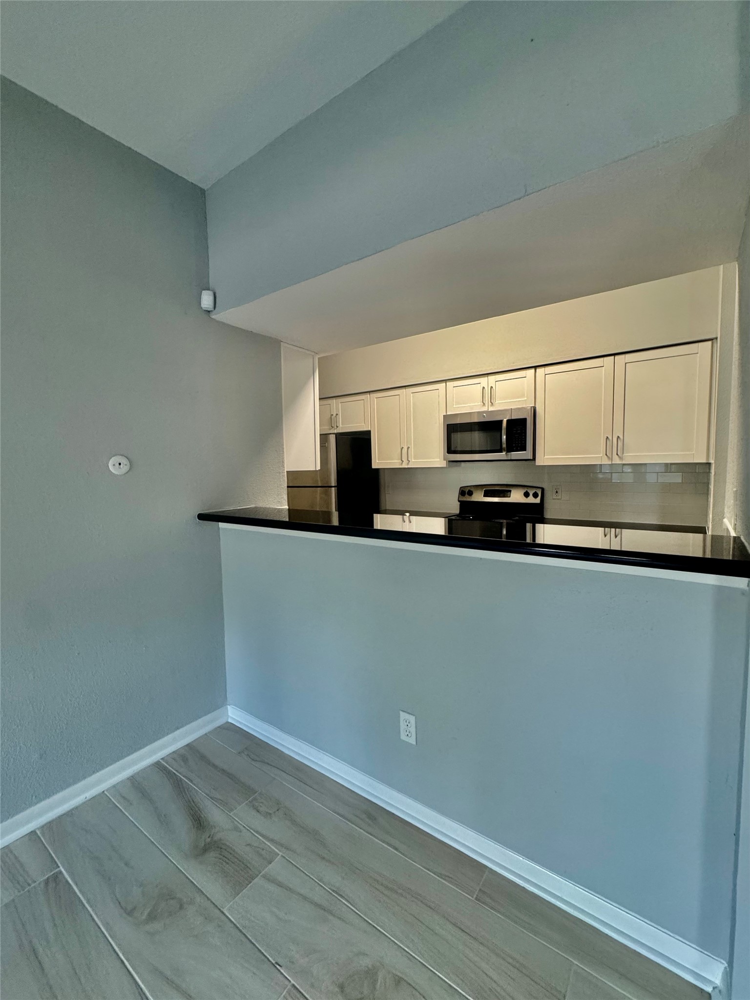 2425 Augusta Dr 59 Property Photo 5