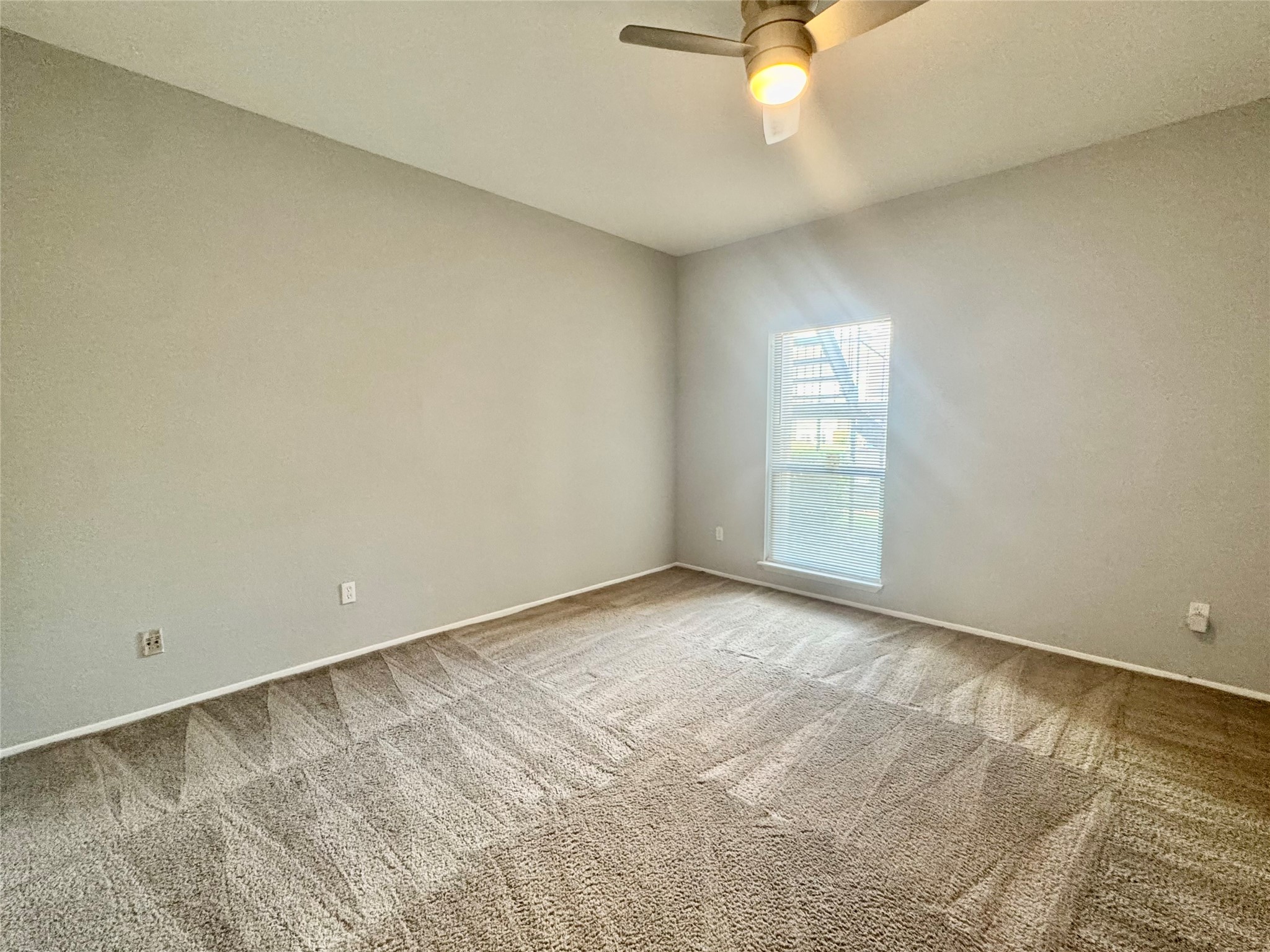 2425 Augusta Dr 59 Property Photo 16