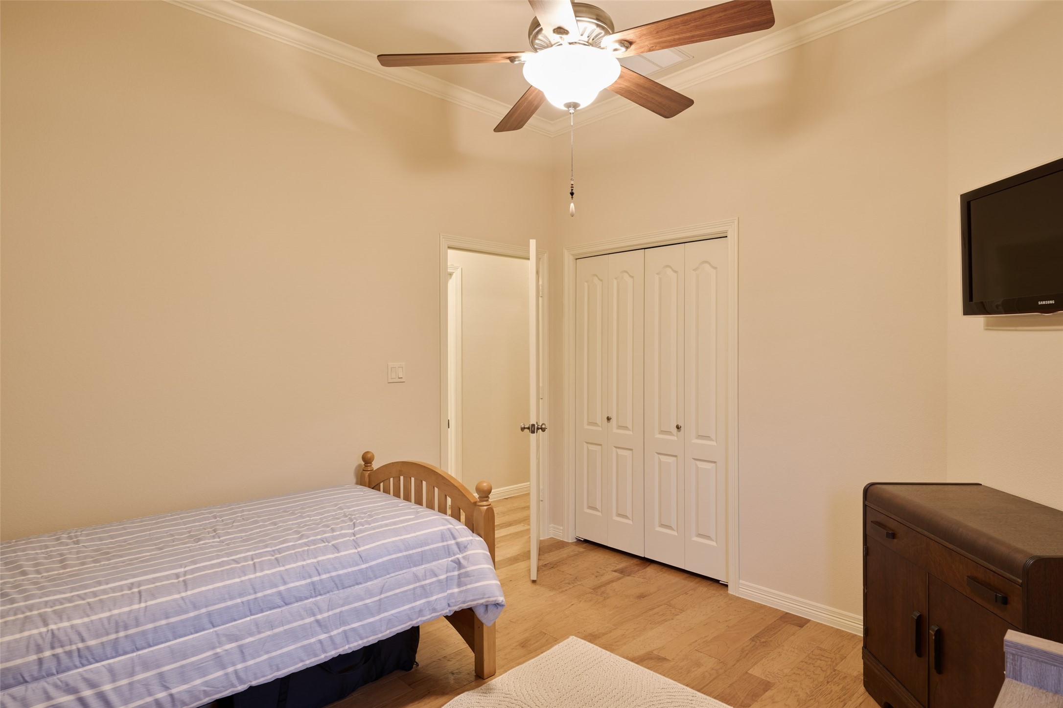 2706 Berners-lee Ave Court Property Photo 26