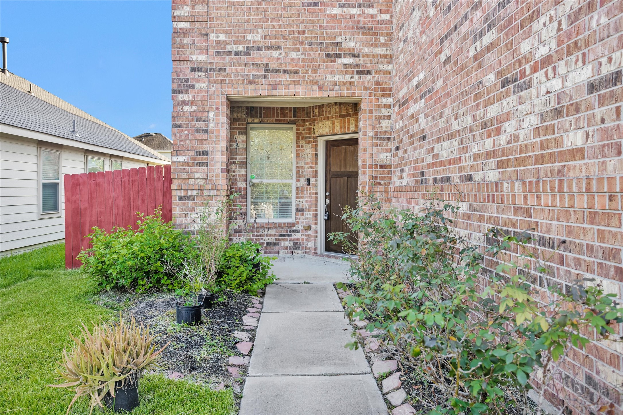 2730 Donellan Drive Property Photo 2