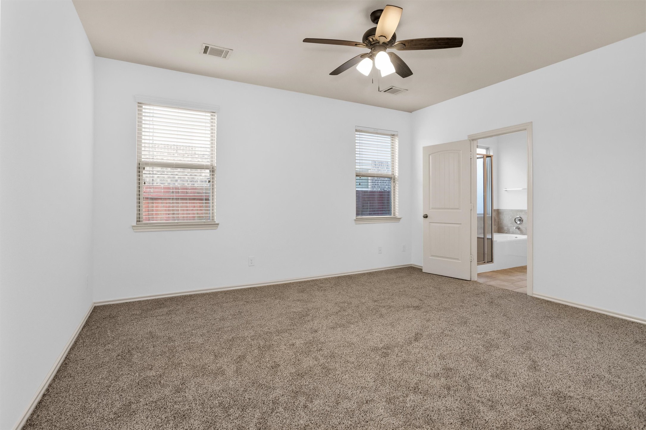 2730 Donellan Drive Property Photo 14