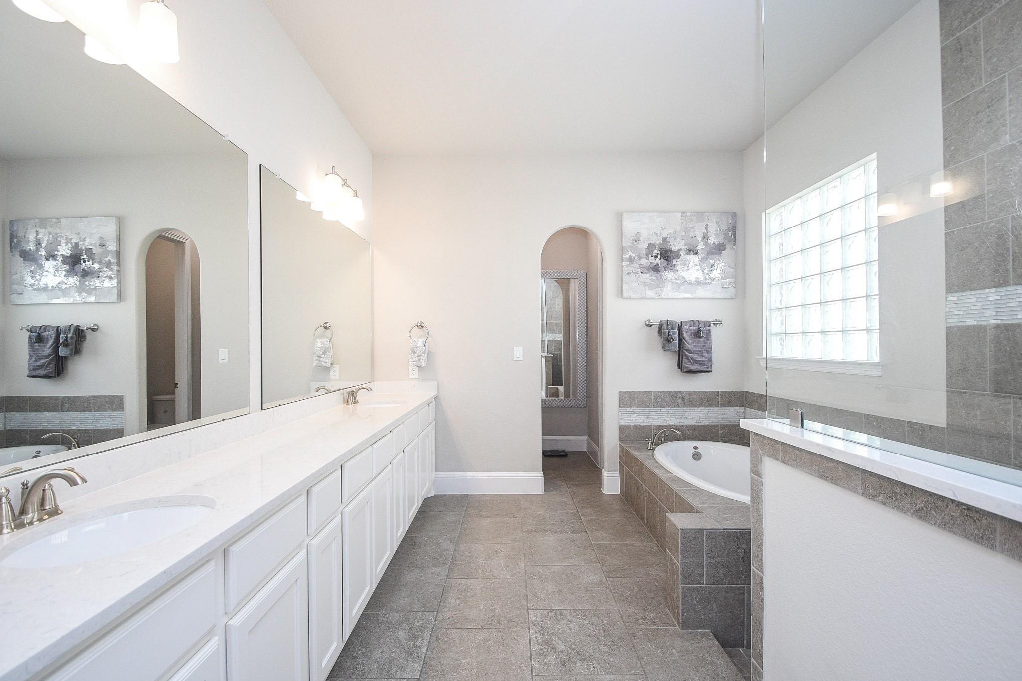 2330 Twin Rose Drive, Missouri City Tx 77459 Property Photo 28