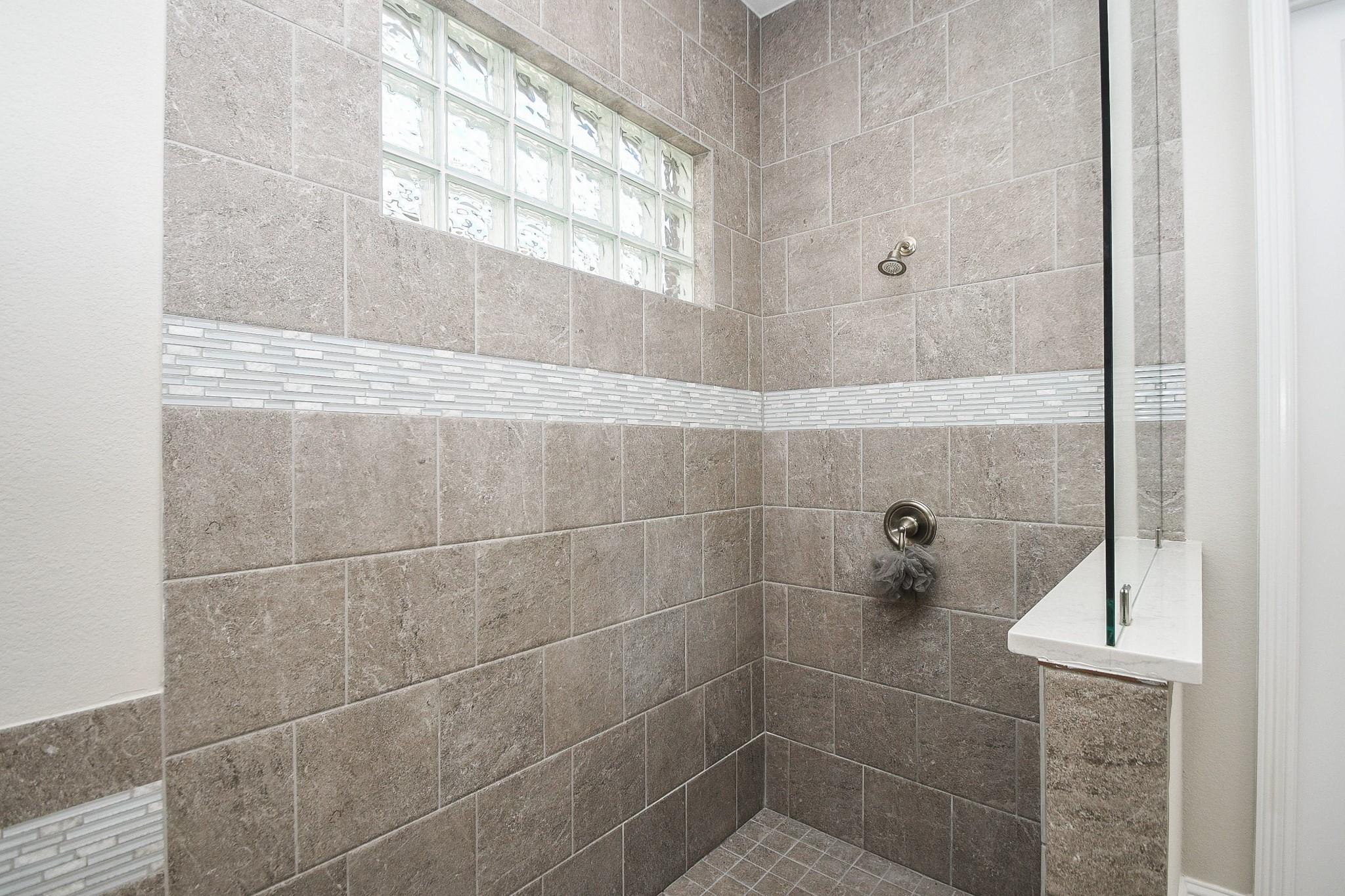 2330 Twin Rose Drive, Missouri City Tx 77459 Property Photo 30
