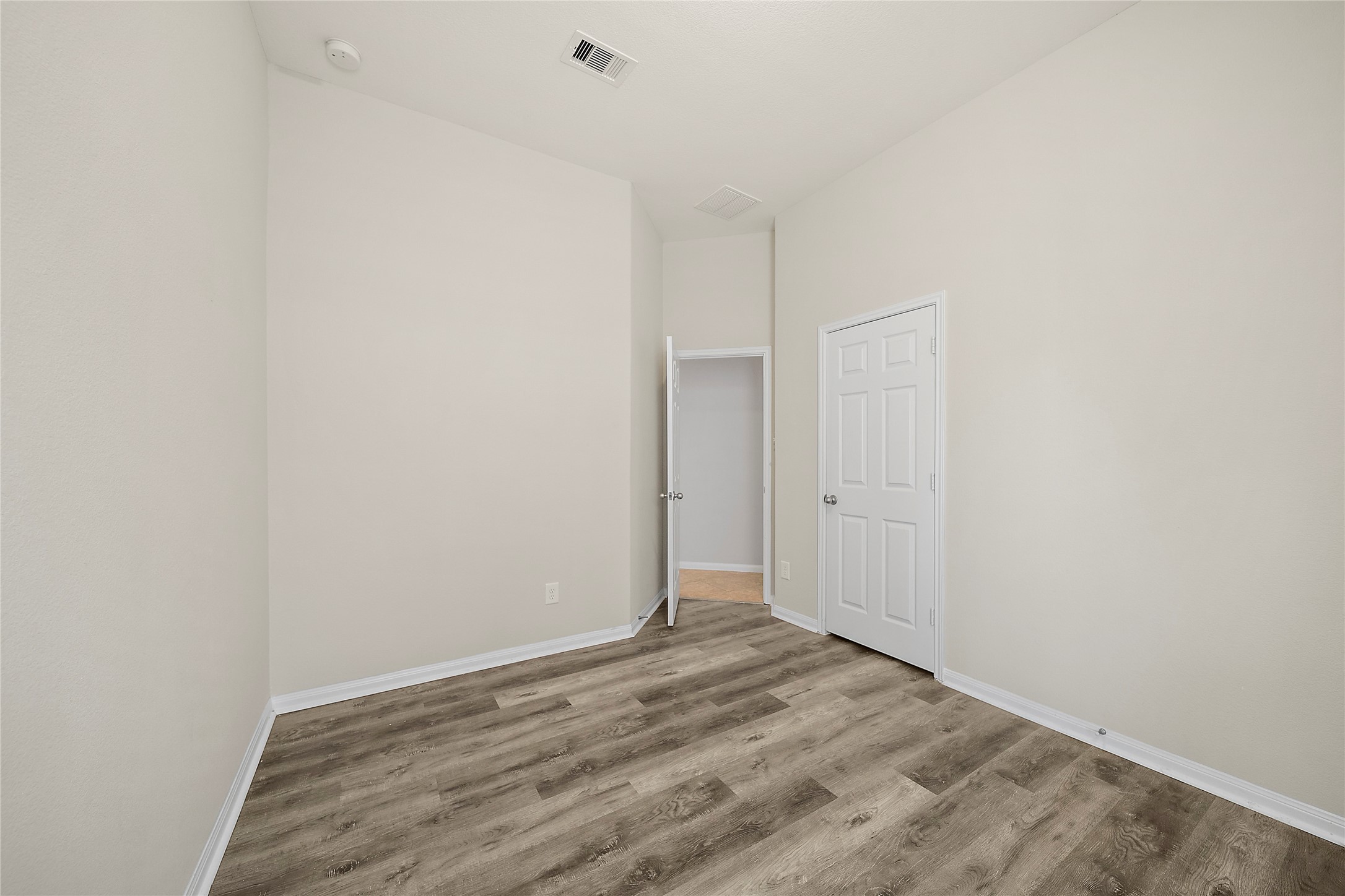 20215 Towering Cypress Drive Property Photo 23