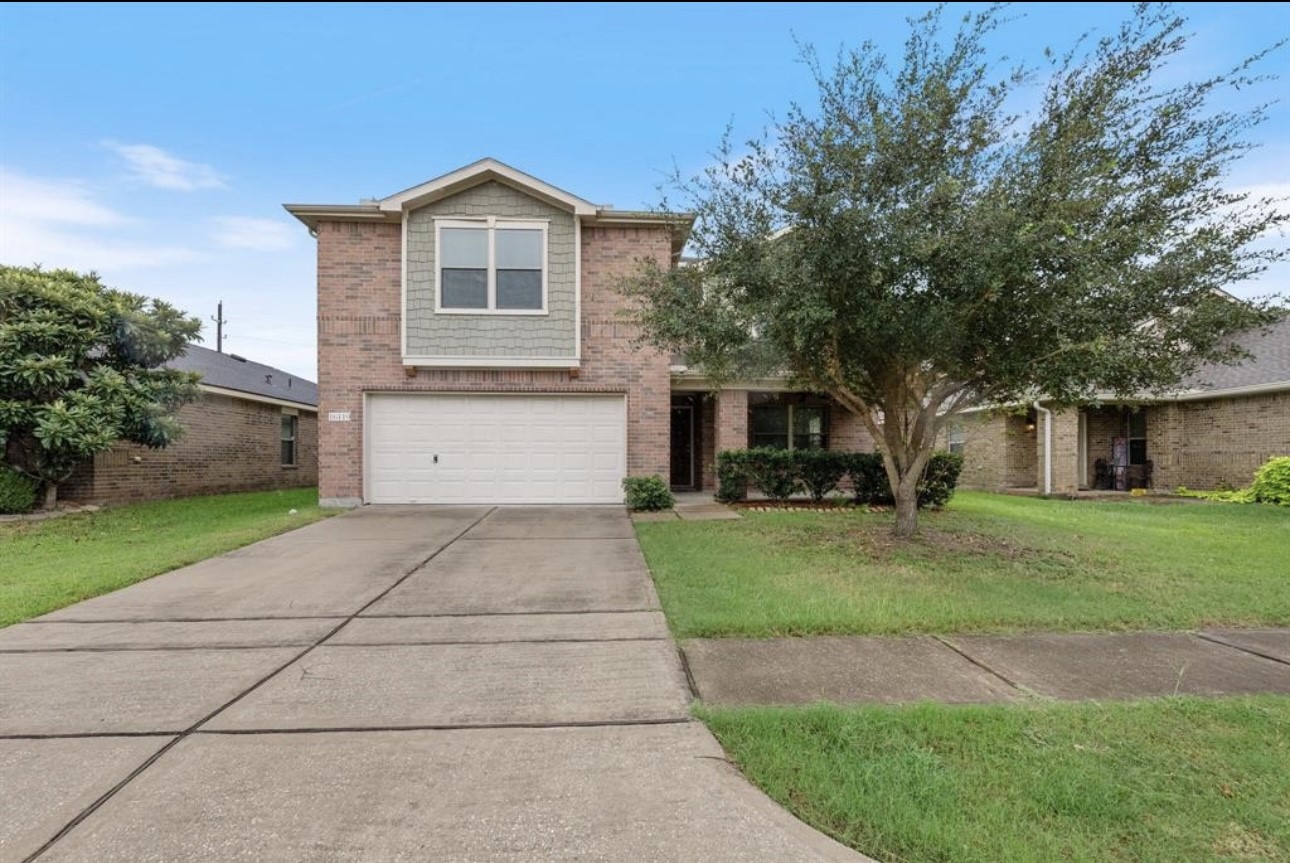 16119 Peach Bluff Lane Property Photo 1