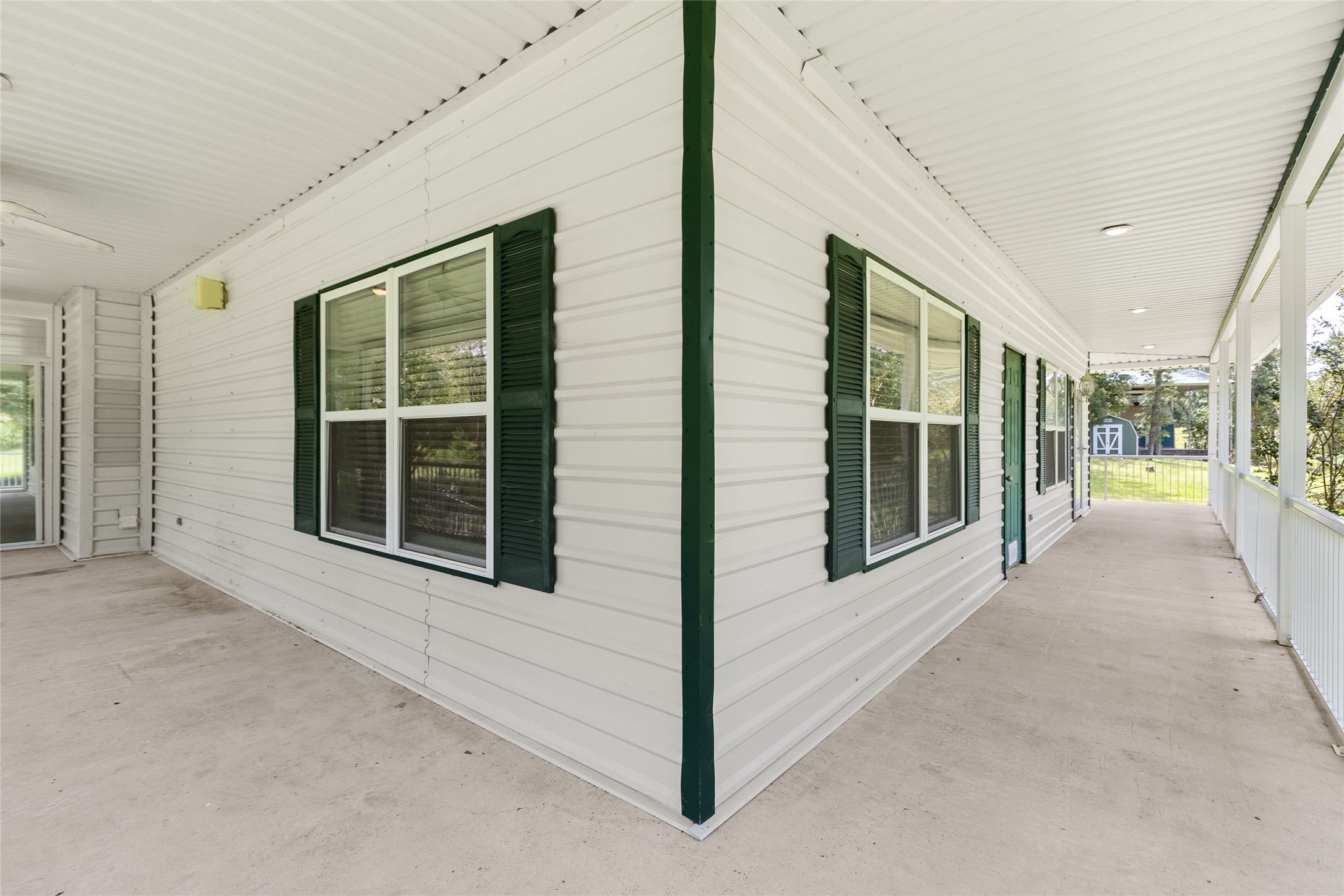 24 Oak Creek Drive Property Photo 34