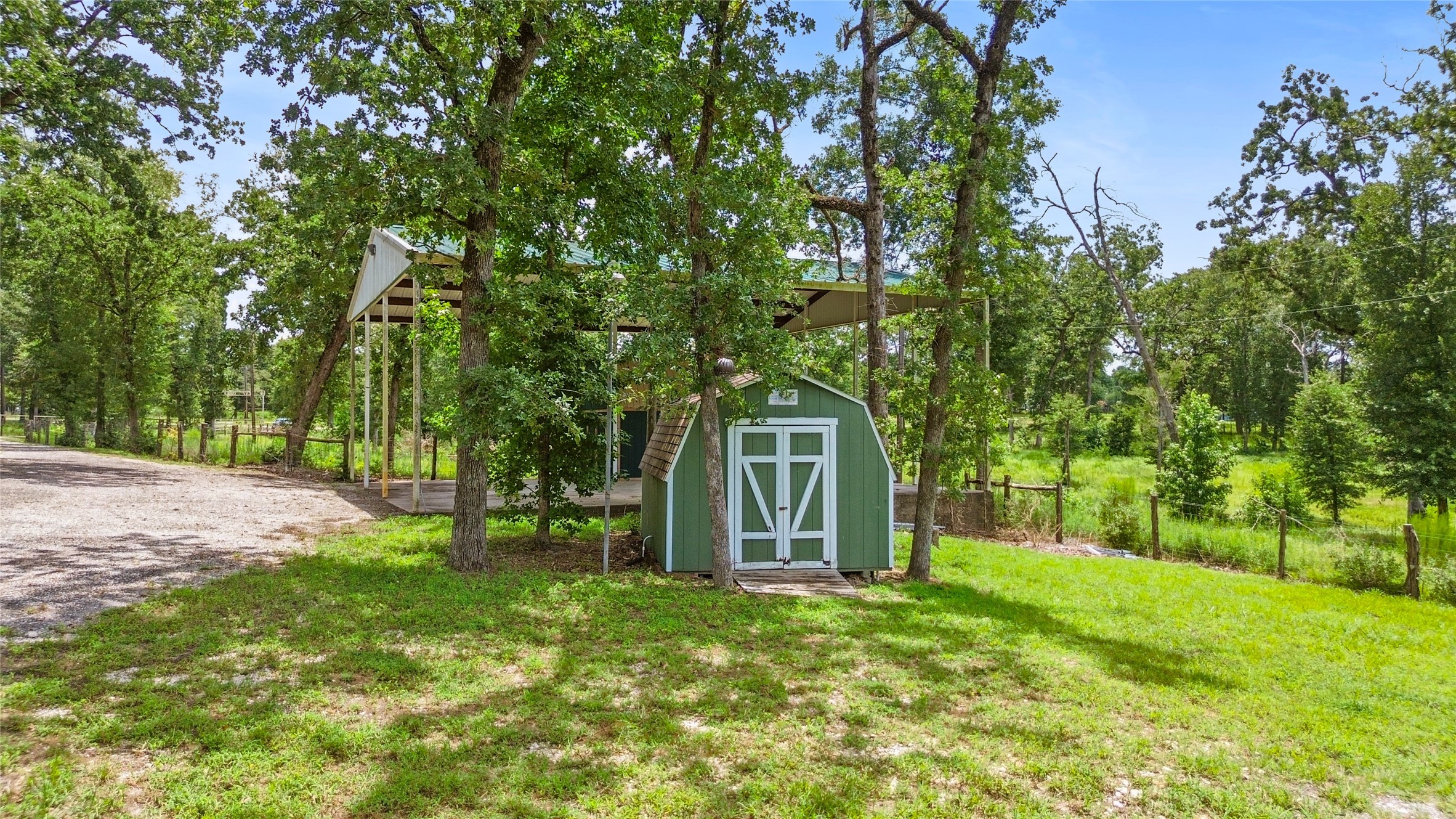 24 Oak Creek Drive Property Photo 38