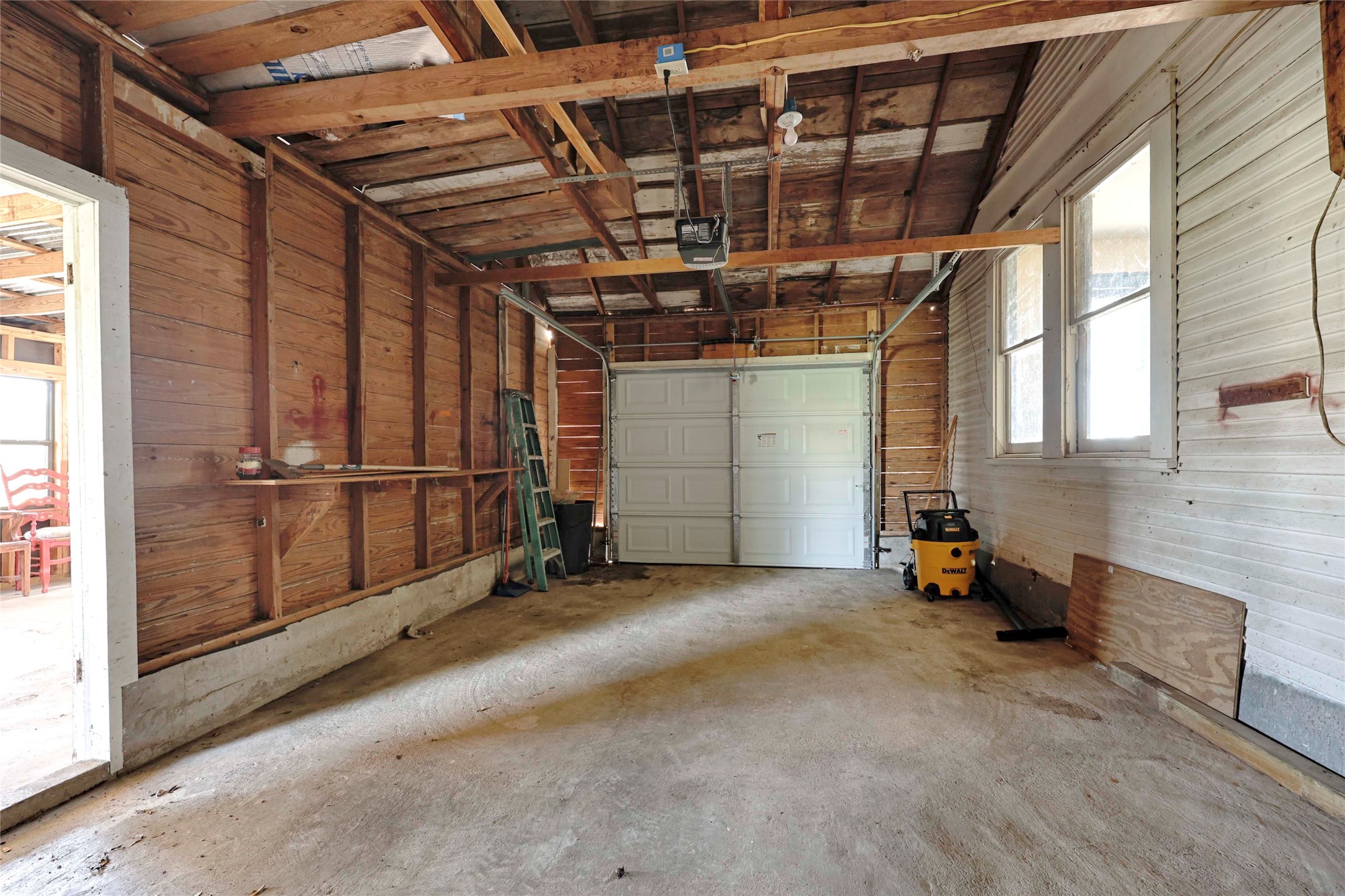 820 W Fairwinds Street Property Photo 20