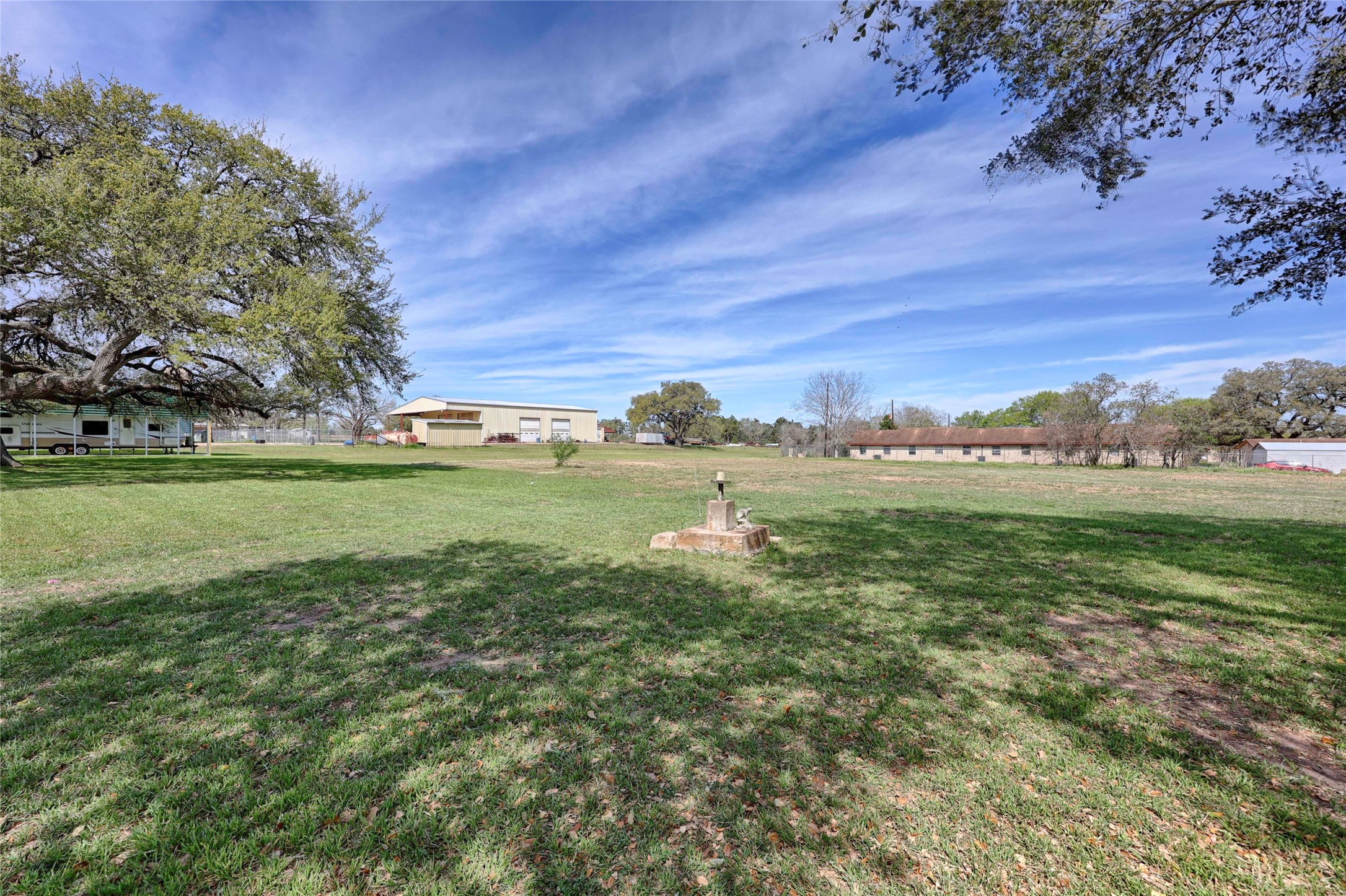 820 W Fairwinds Street Property Photo 31