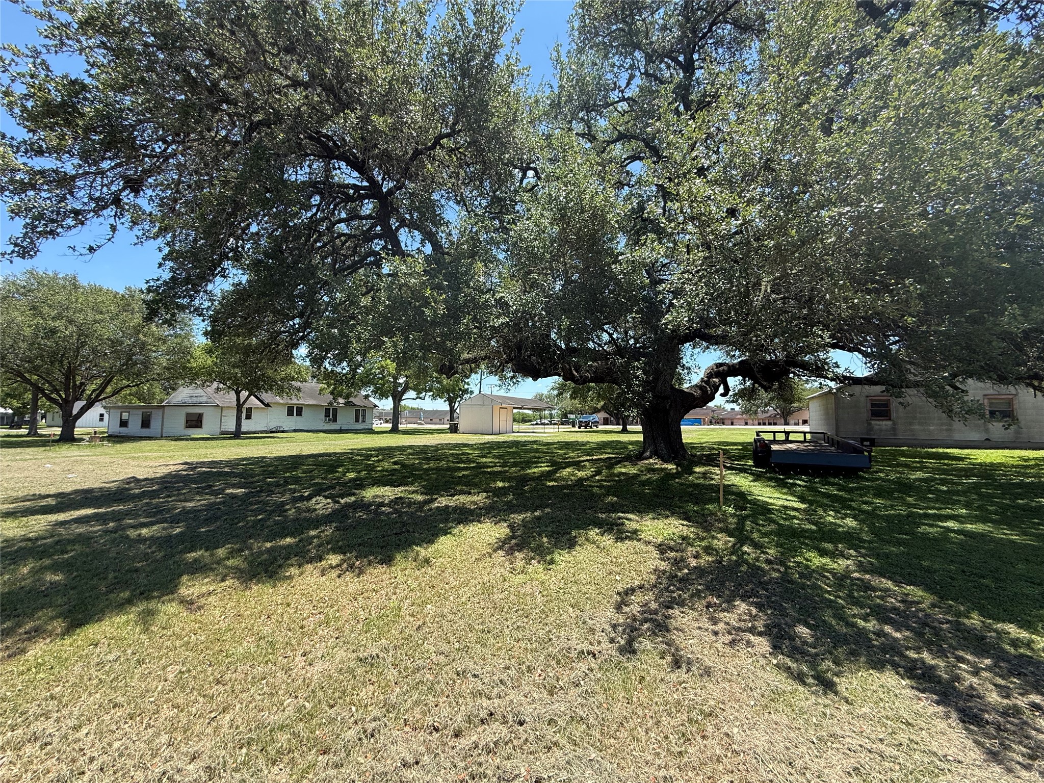 820 W Fairwinds Street Property Photo 34