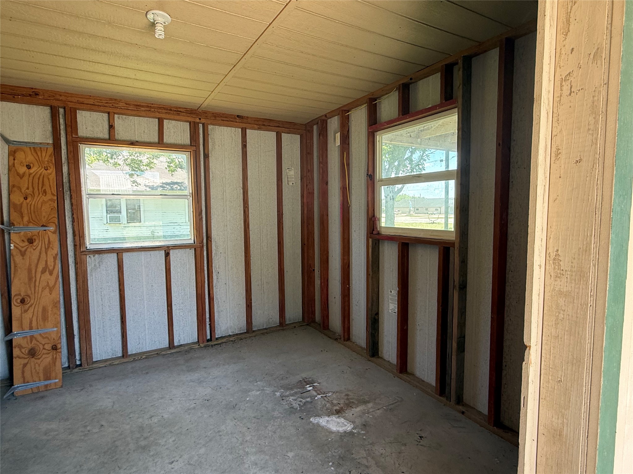 820 W Fairwinds Street Property Photo 39