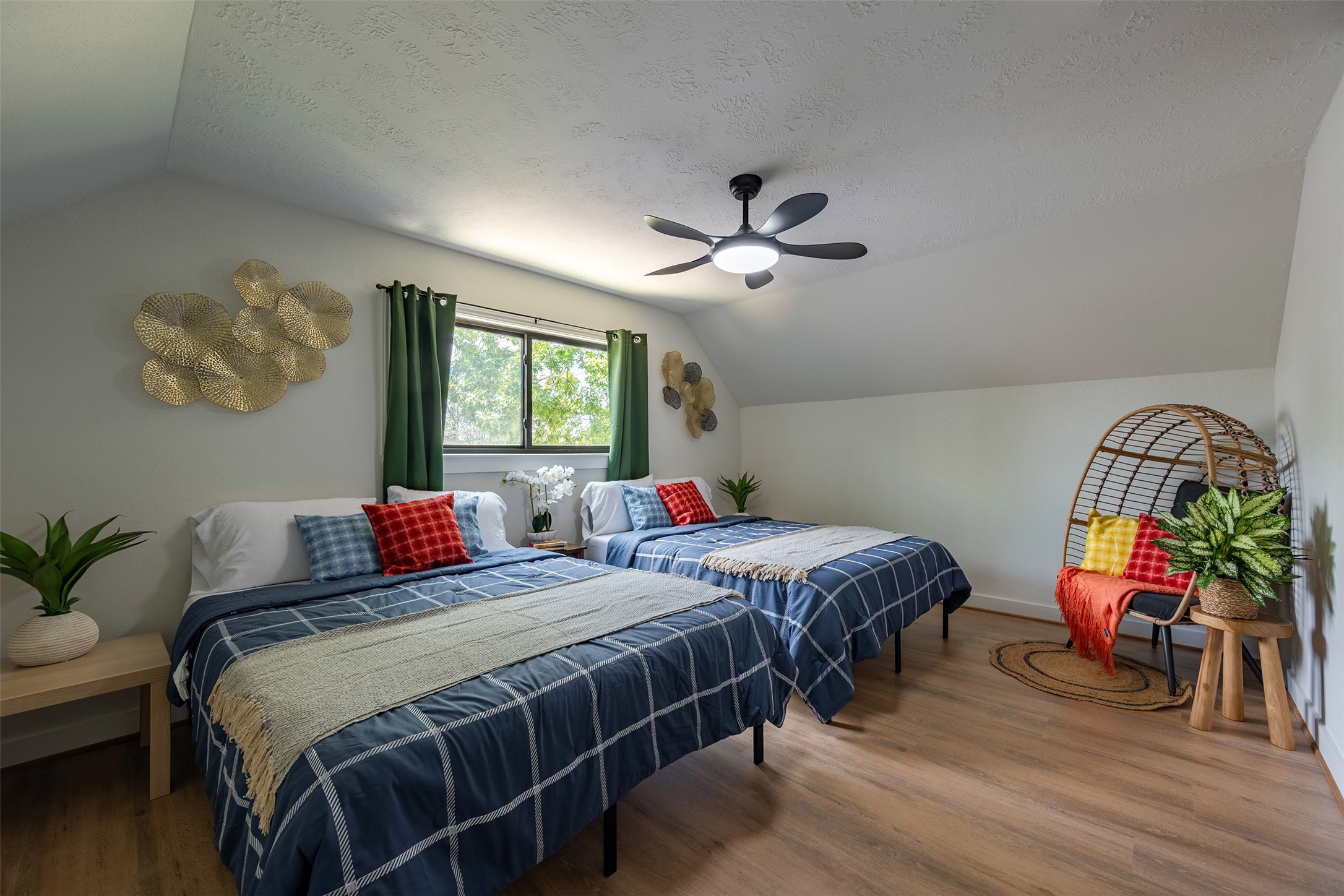 4827 Elmbrook Drive Property Photo 43