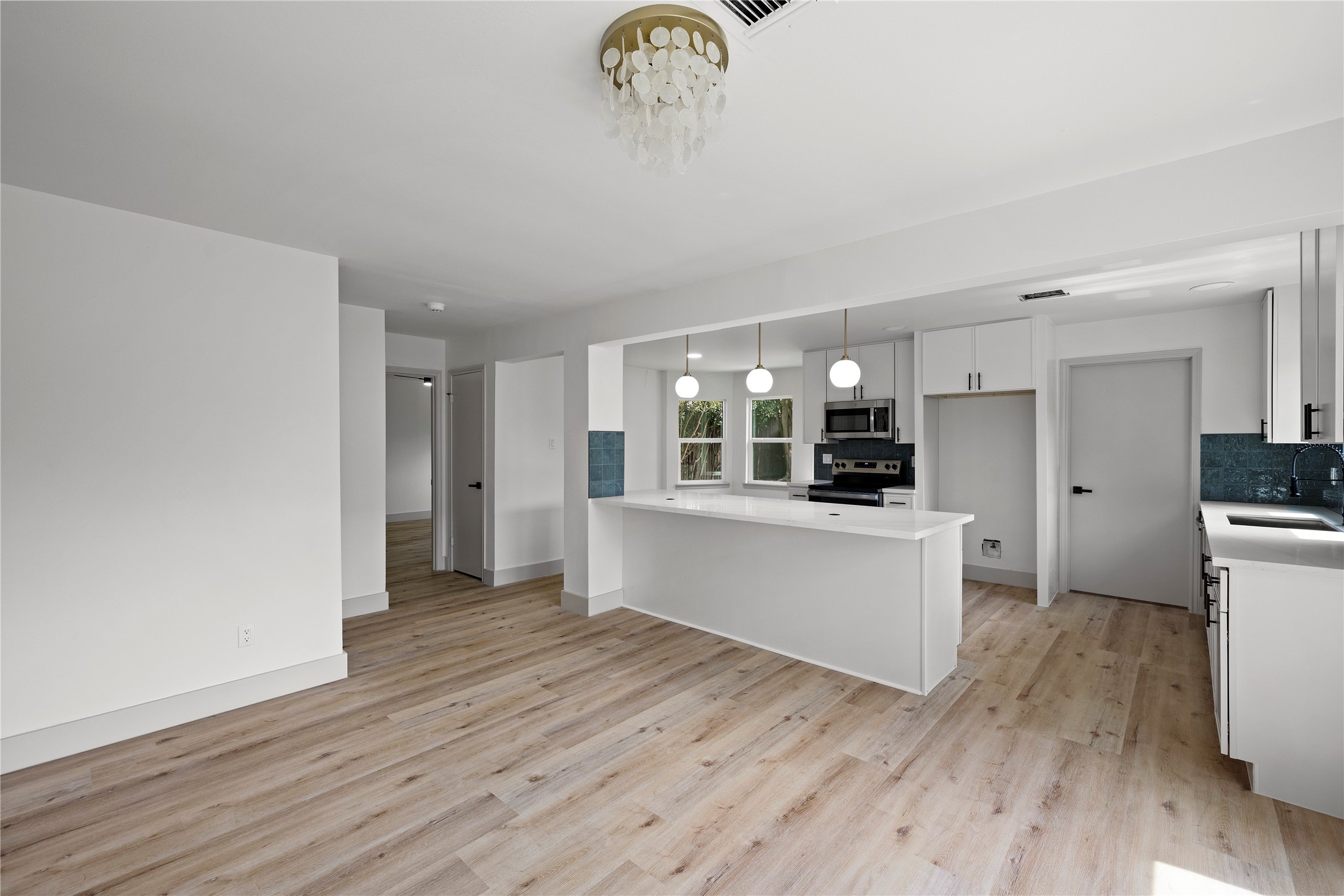 10907 Braes Forest Drive Property Photo 10