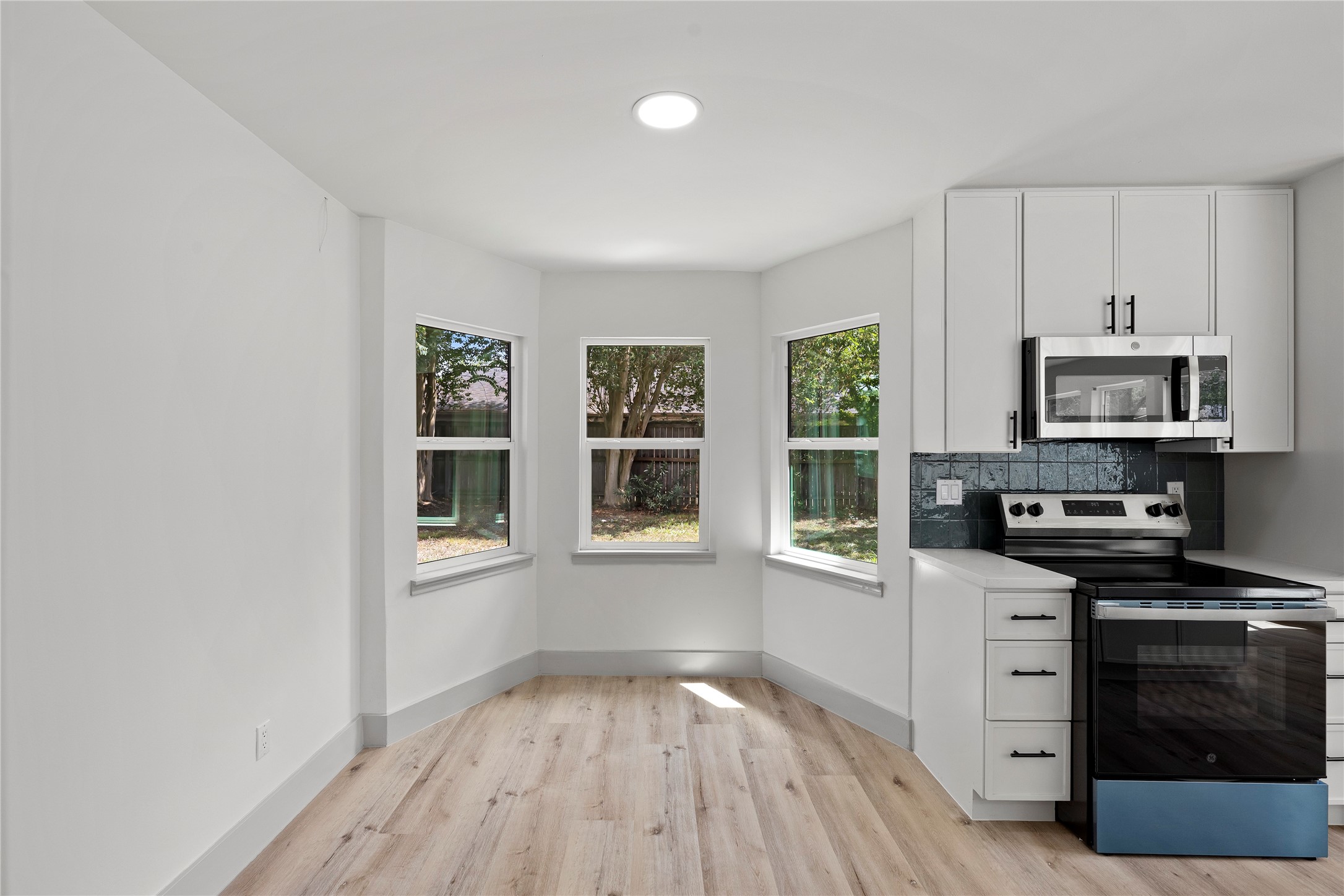 10907 Braes Forest Drive Property Photo 17