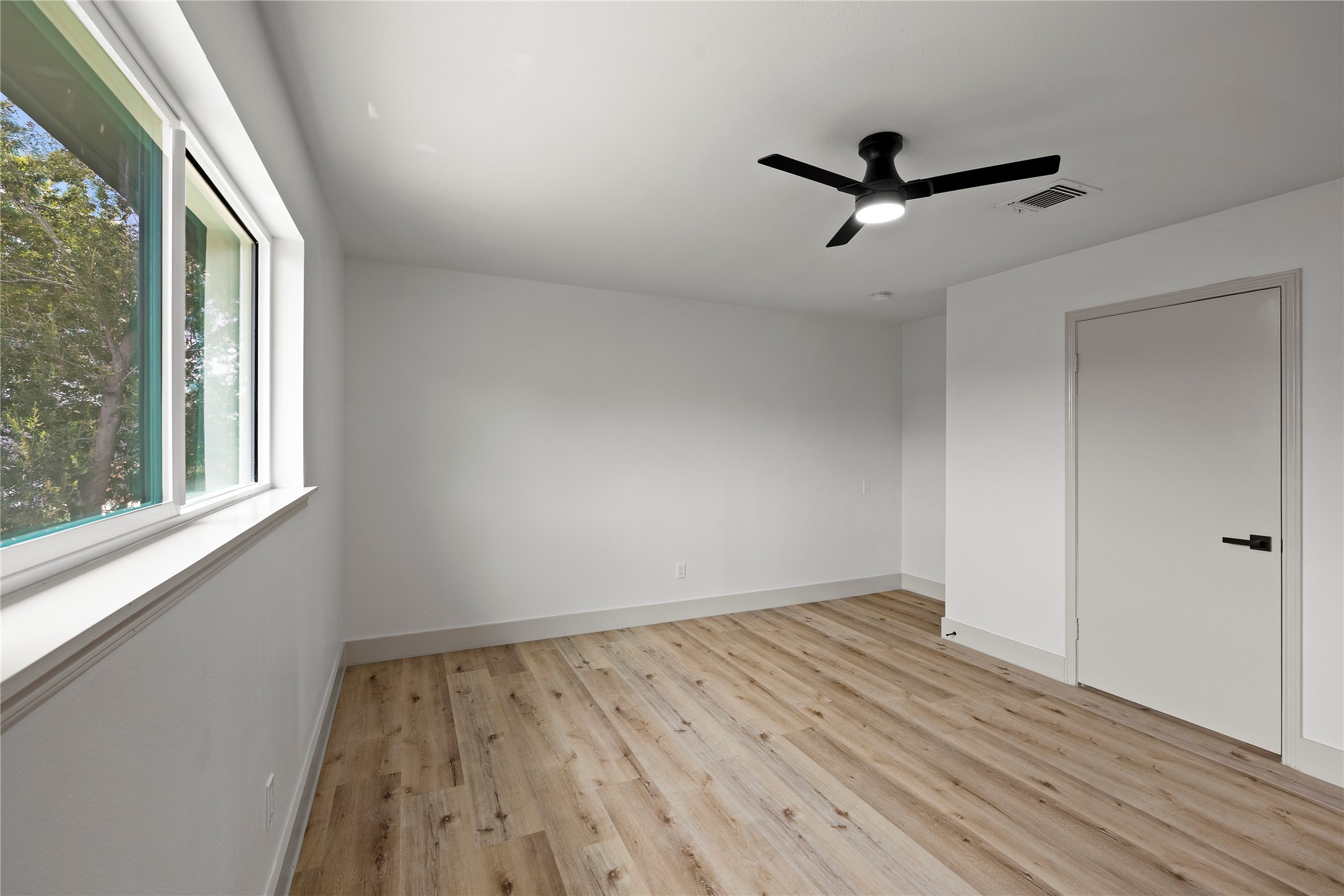10907 Braes Forest Drive Property Photo 31