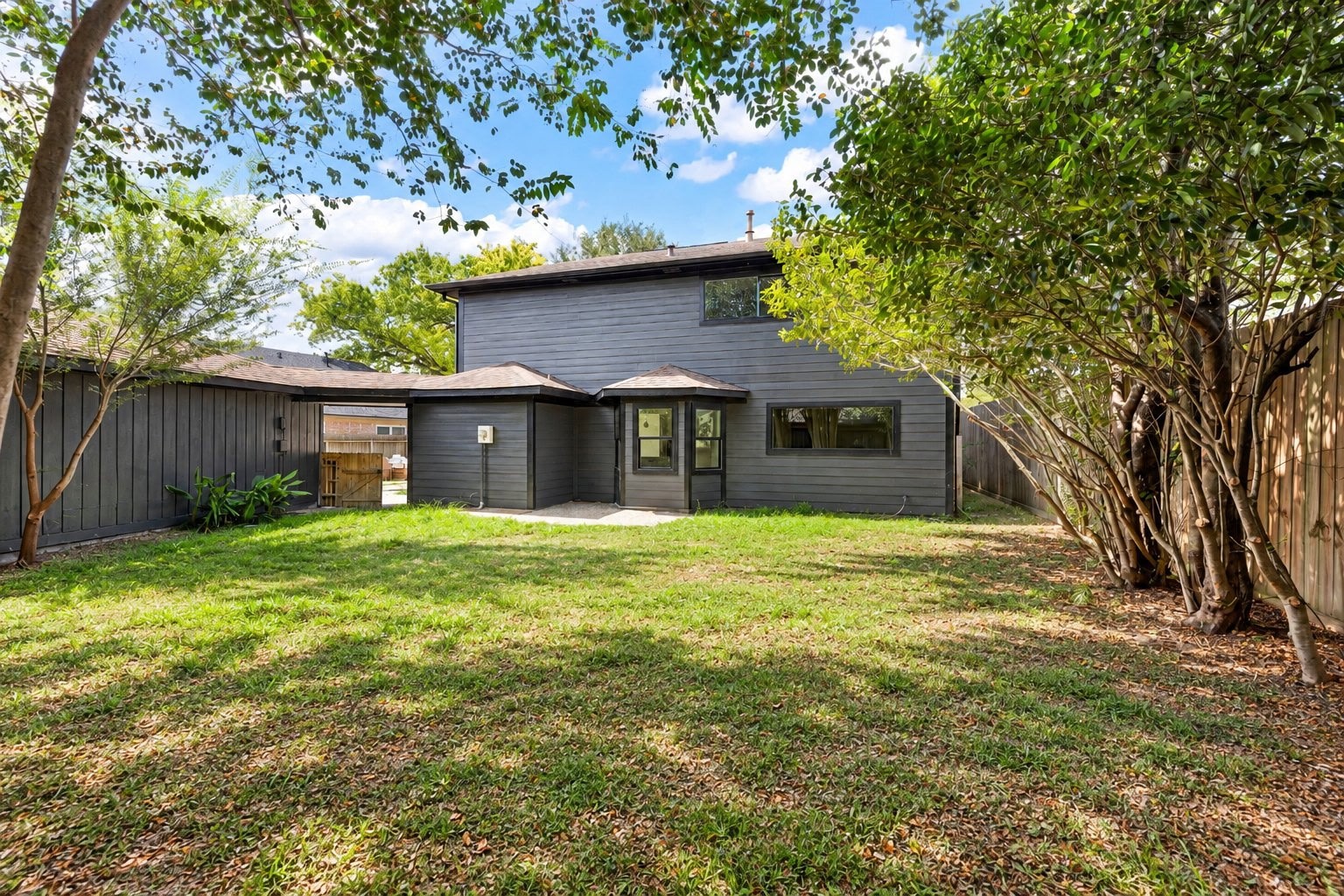 10907 Braes Forest Drive Property Photo 37