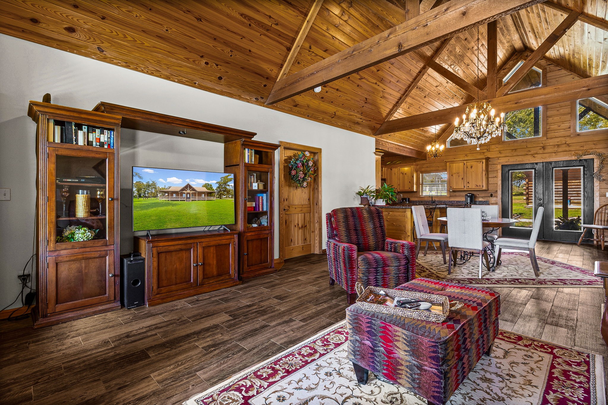 276 Evening Shade Property Photo 5
