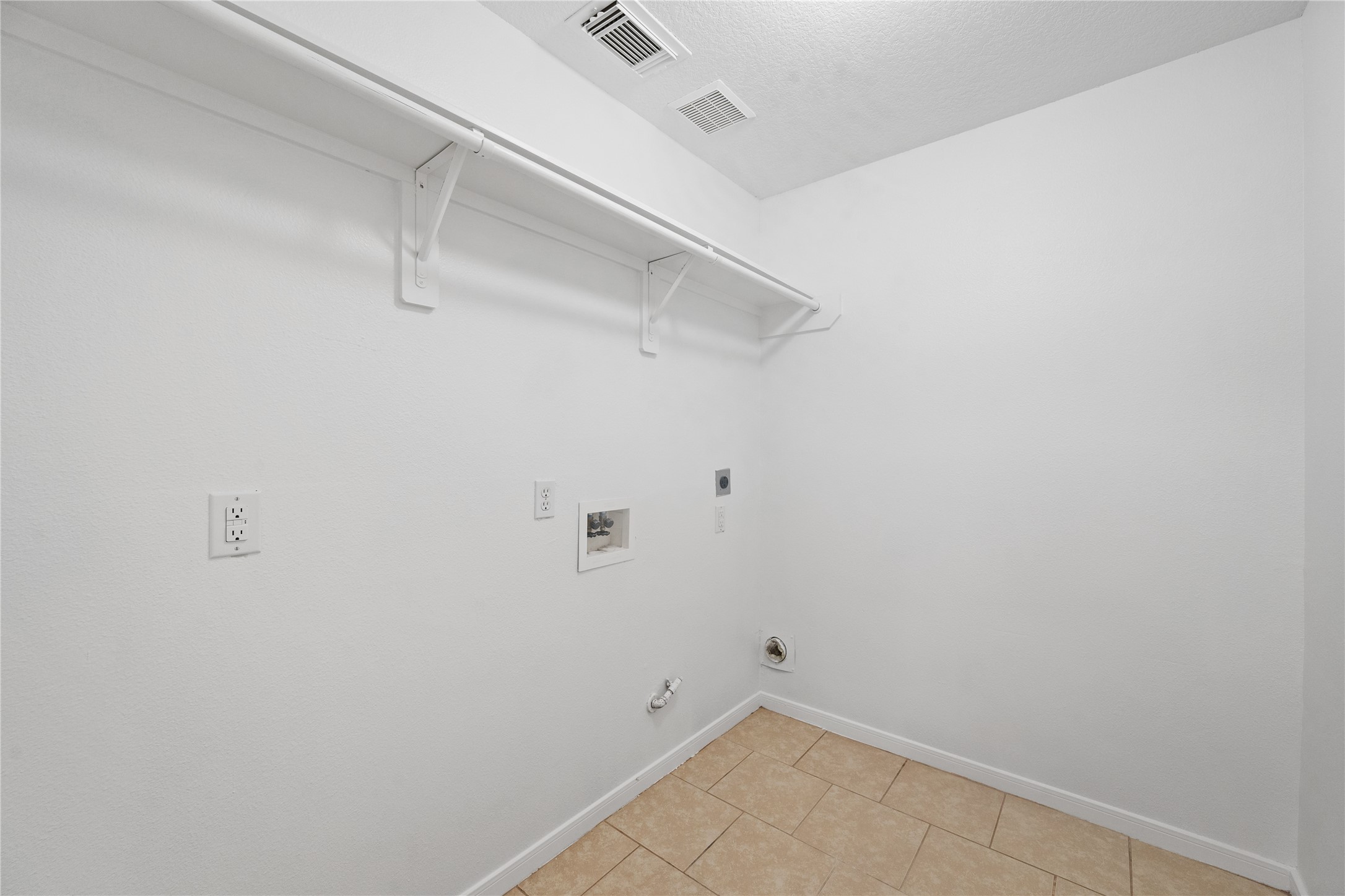 17414 Turquoise Stream Drive Property Photo 25