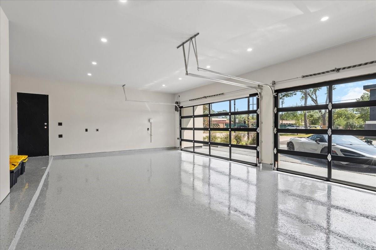 827 Bunker Hill Road, Houston Tx 77024 Property Photo 28