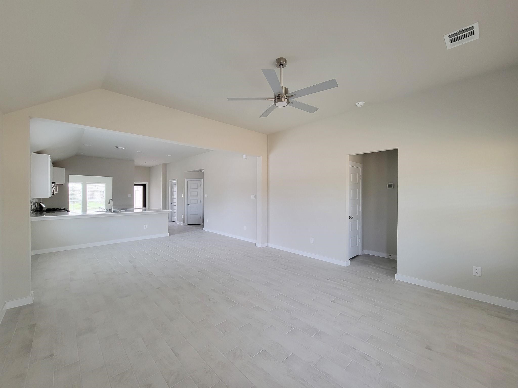 902 Cold Snow Drive Property Photo 29