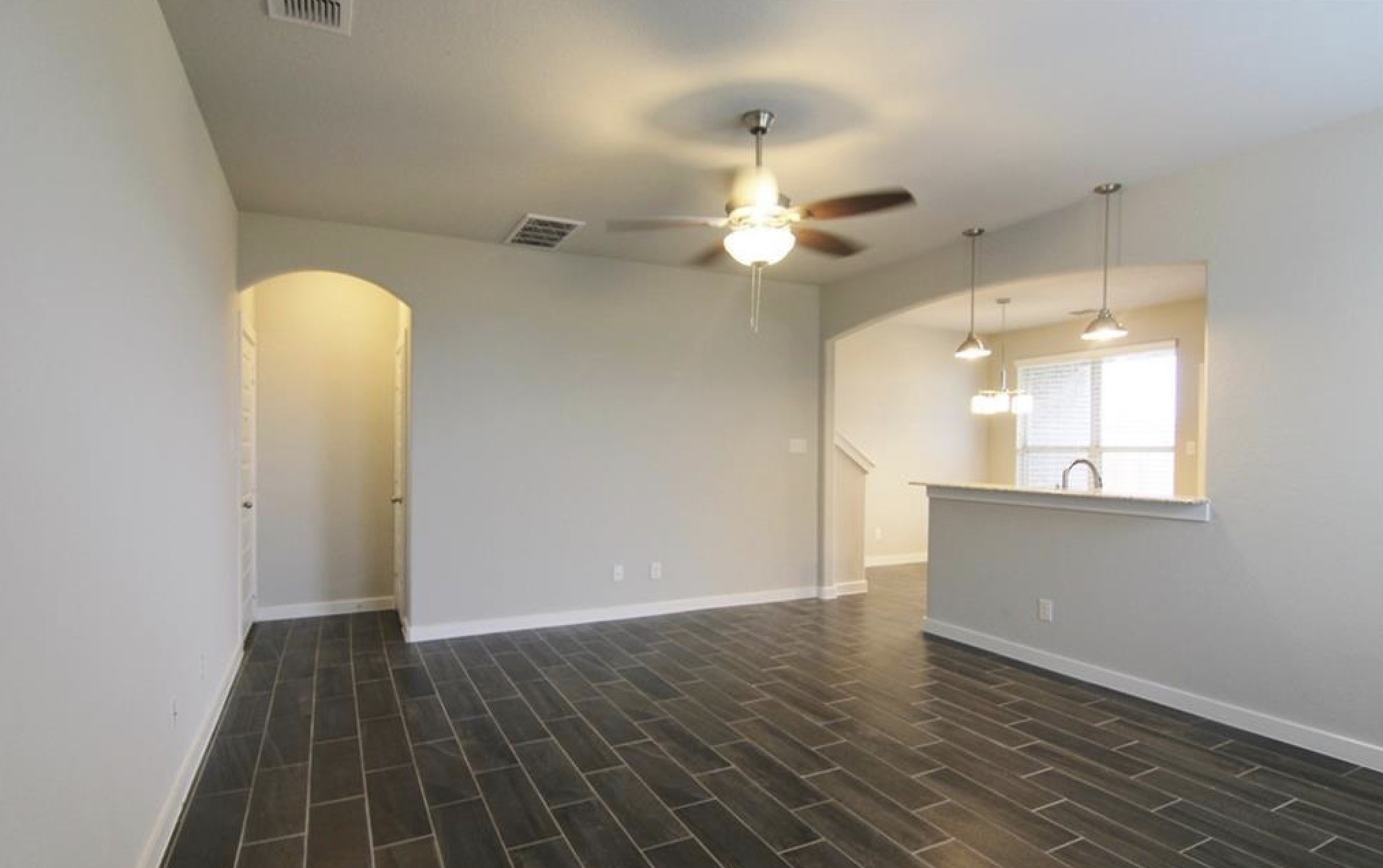 146 Parkgate A Property Photo 3