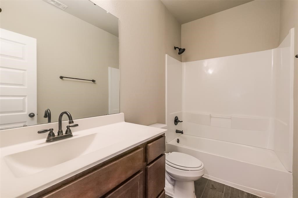 146 Parkgate A Property Photo 9