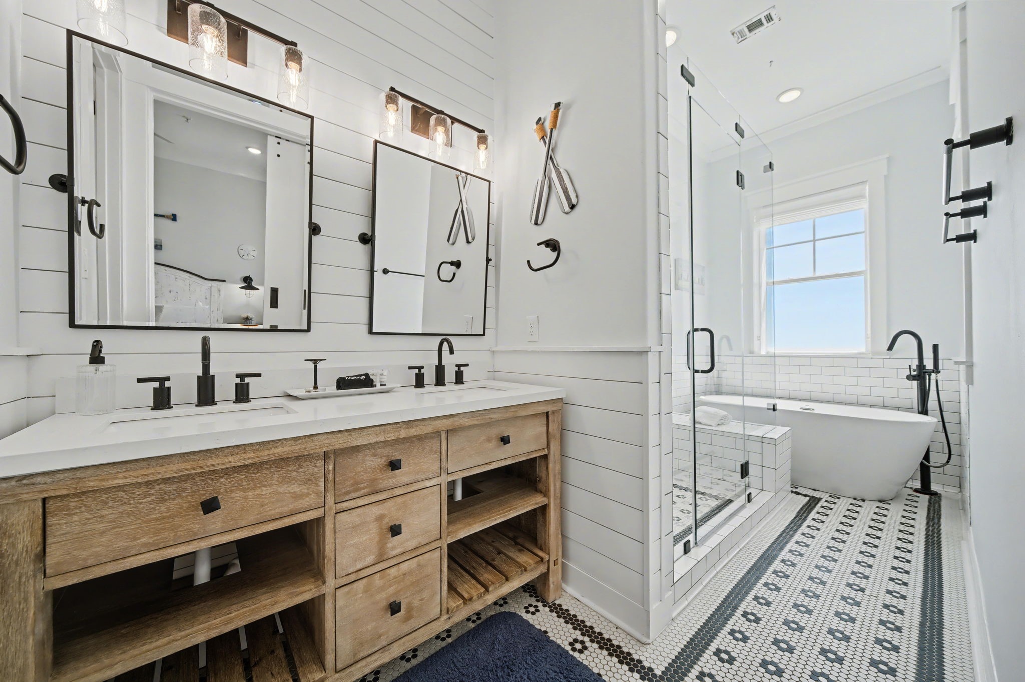 1830 Seaside Drive Property Photo 29