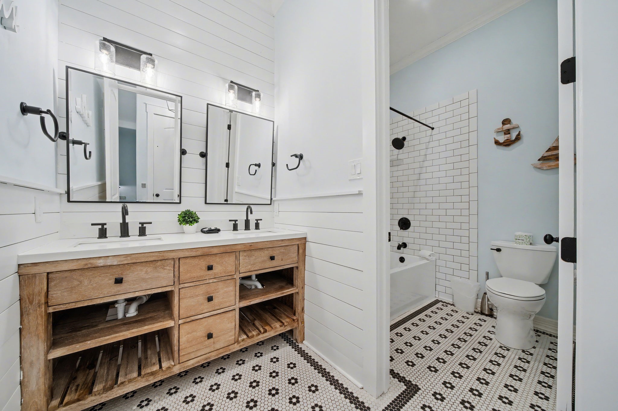 1830 Seaside Drive Property Photo 33