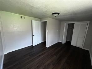 5401 Doolittle Boulevard Property Photo 8