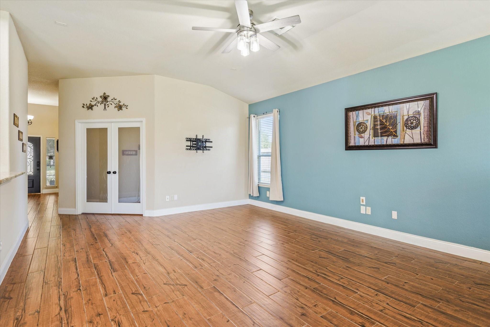 6707 River Ridge Lane Property Photo 7