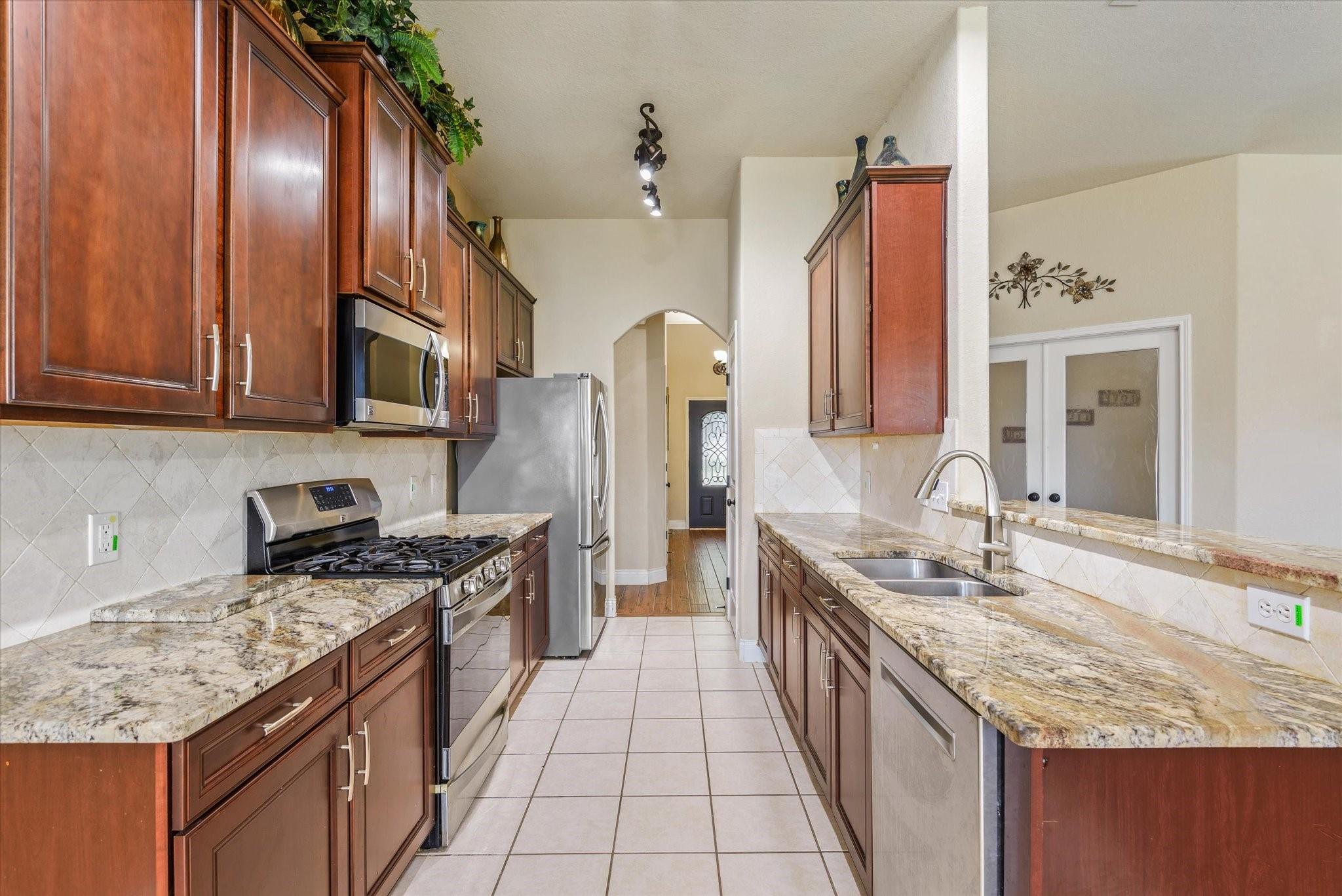 6707 River Ridge Lane Property Photo 8