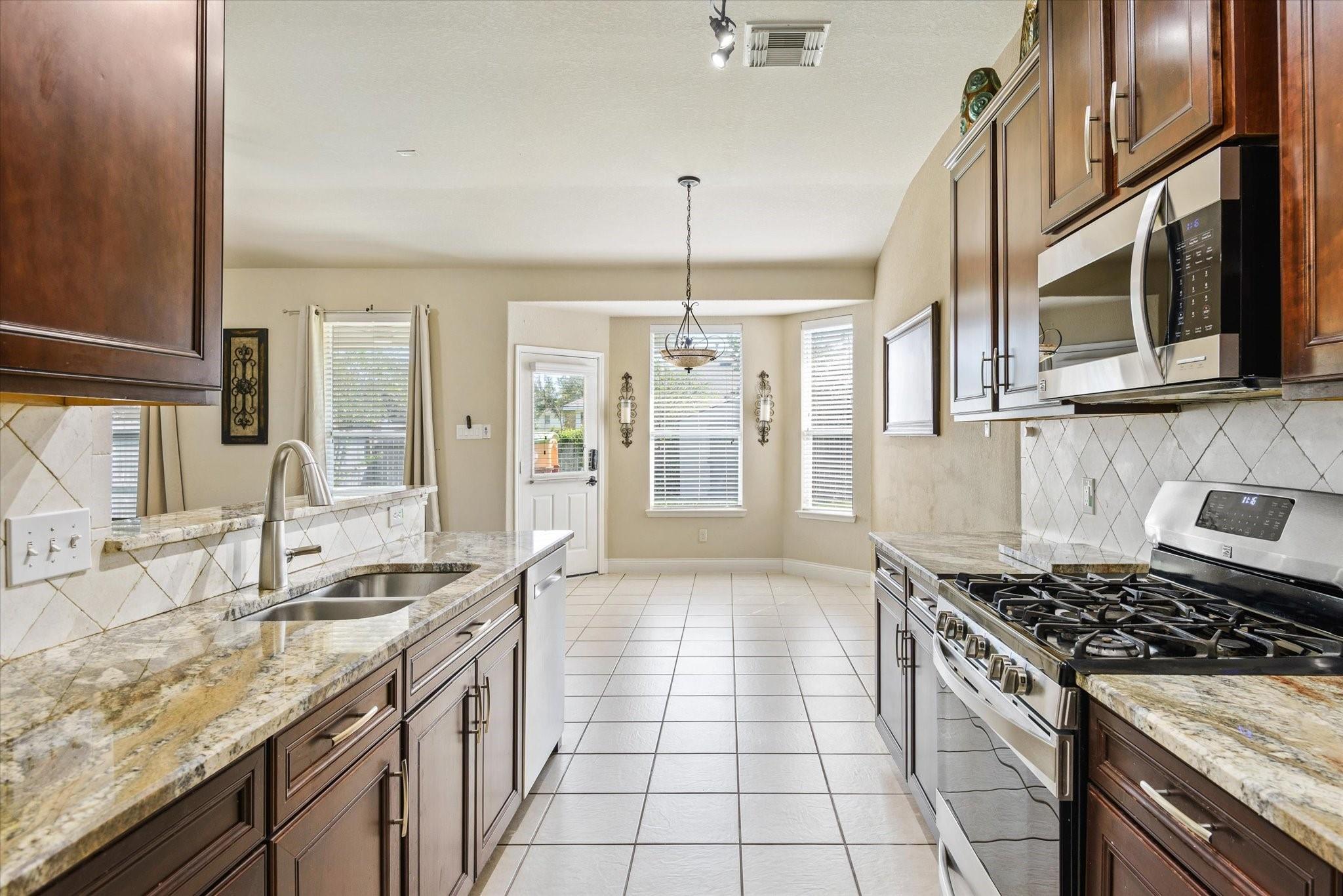 6707 River Ridge Lane Property Photo 11