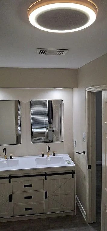 12007 Fairpoint Drive Property Photo 9