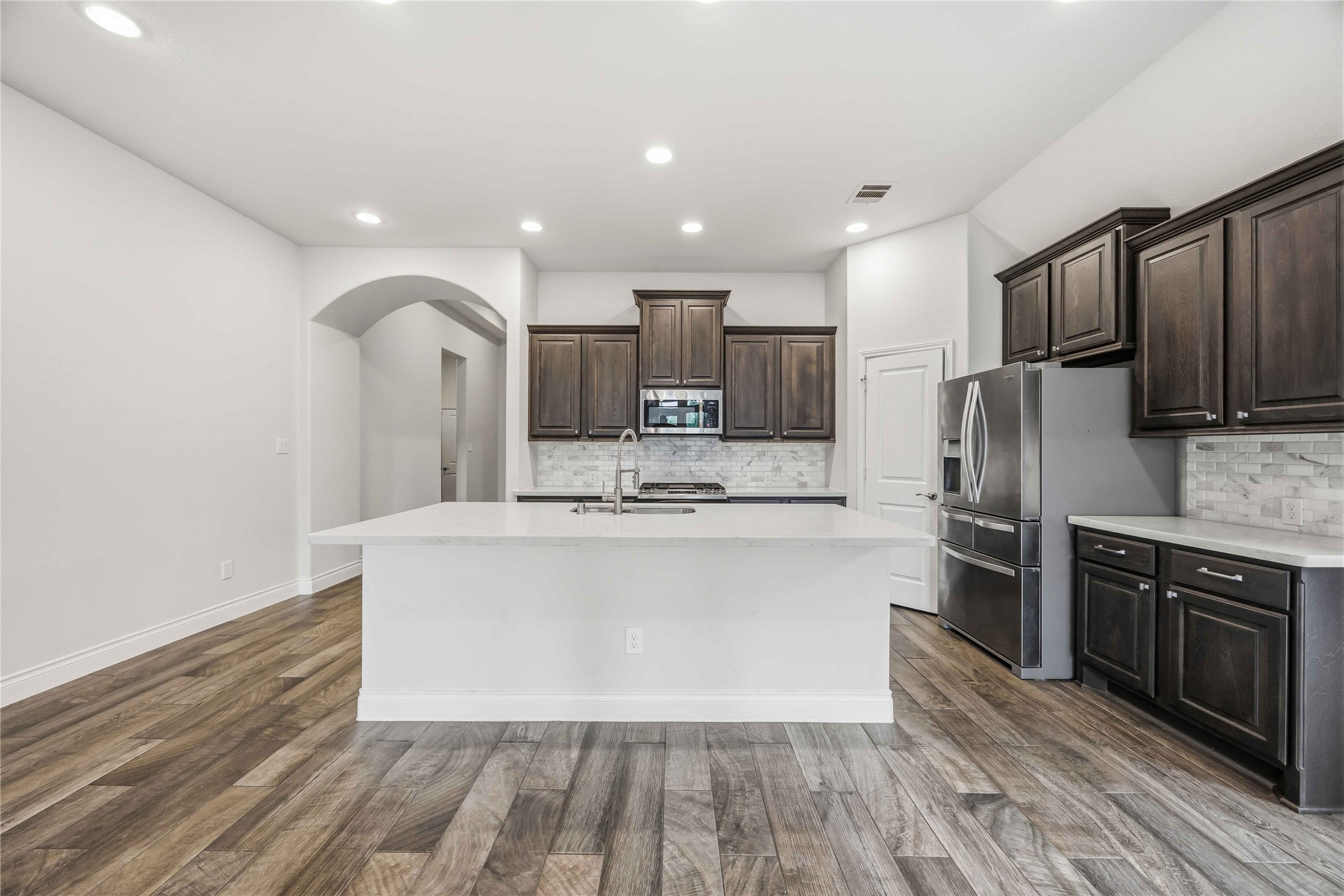9314 Eckert Road Property Photo 6