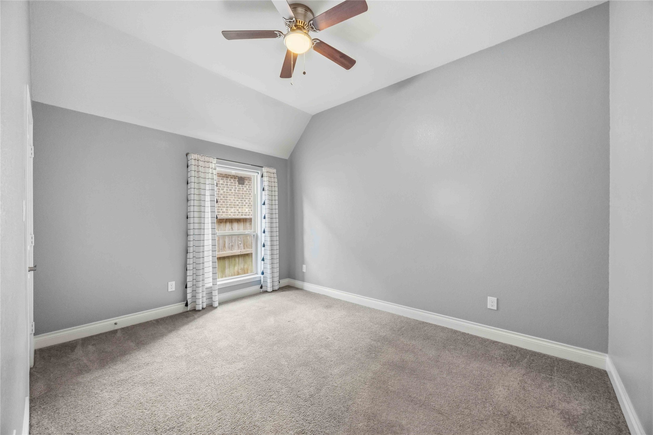 9314 Eckert Road Property Photo 13