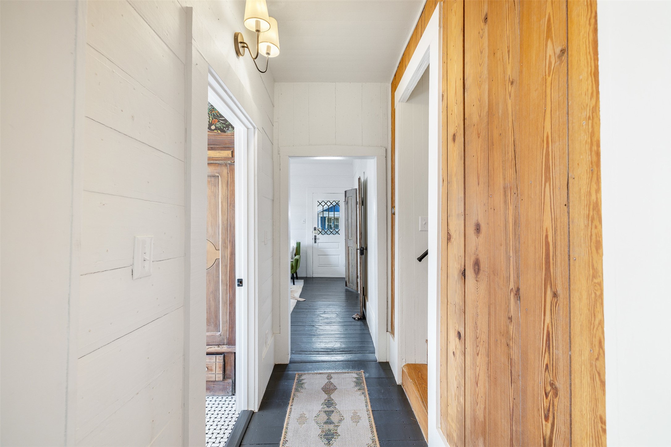 206 N Rusk Property Photo 12