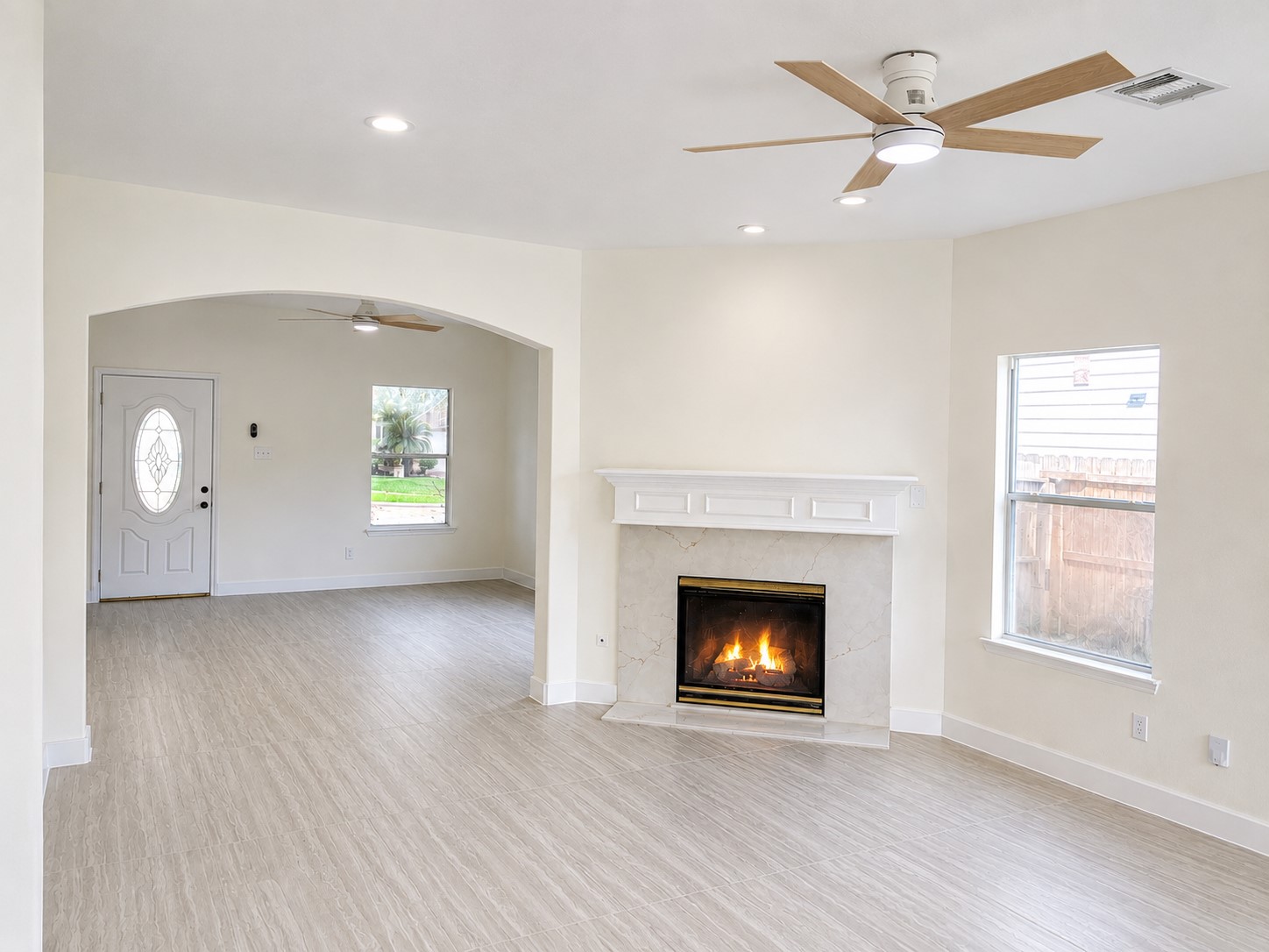 2106 Lakeshore Forest Court Property Photo 9