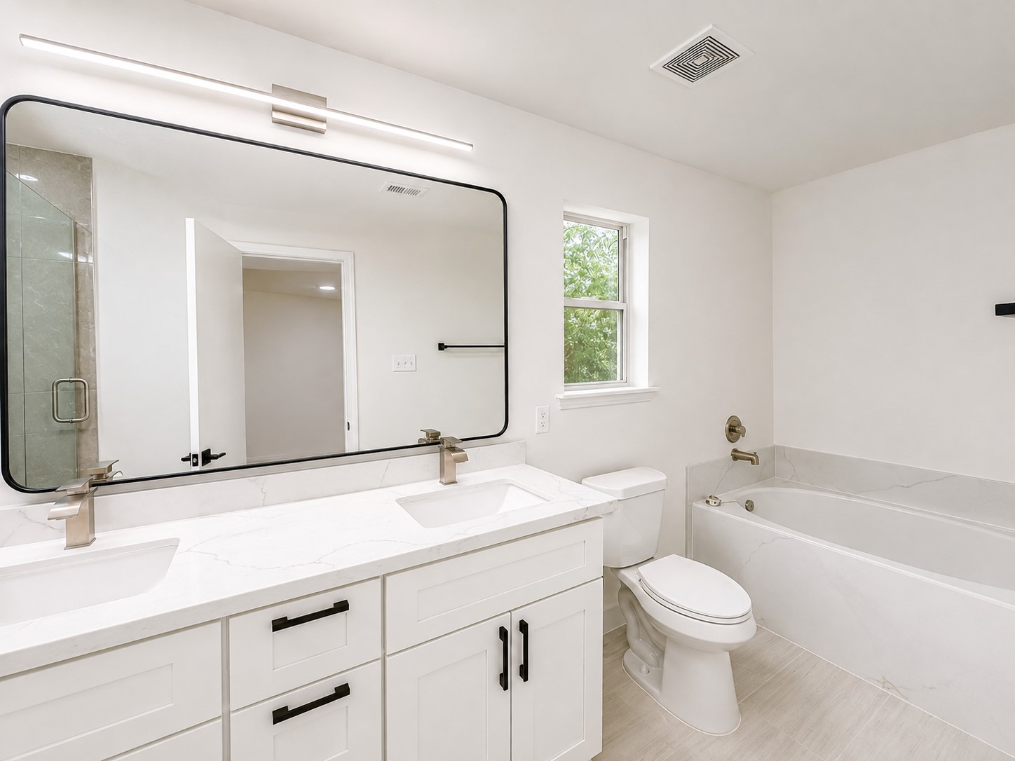 2106 Lakeshore Forest Court Property Photo 20