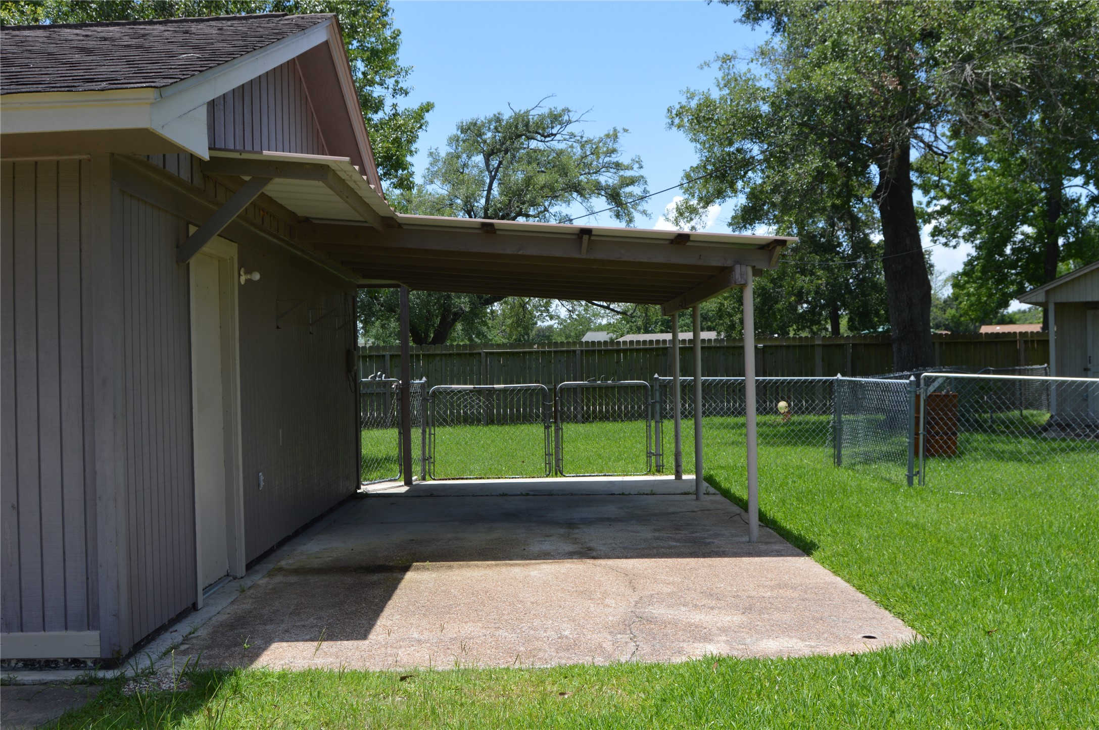 210 Woodhaven Street Property Photo 47