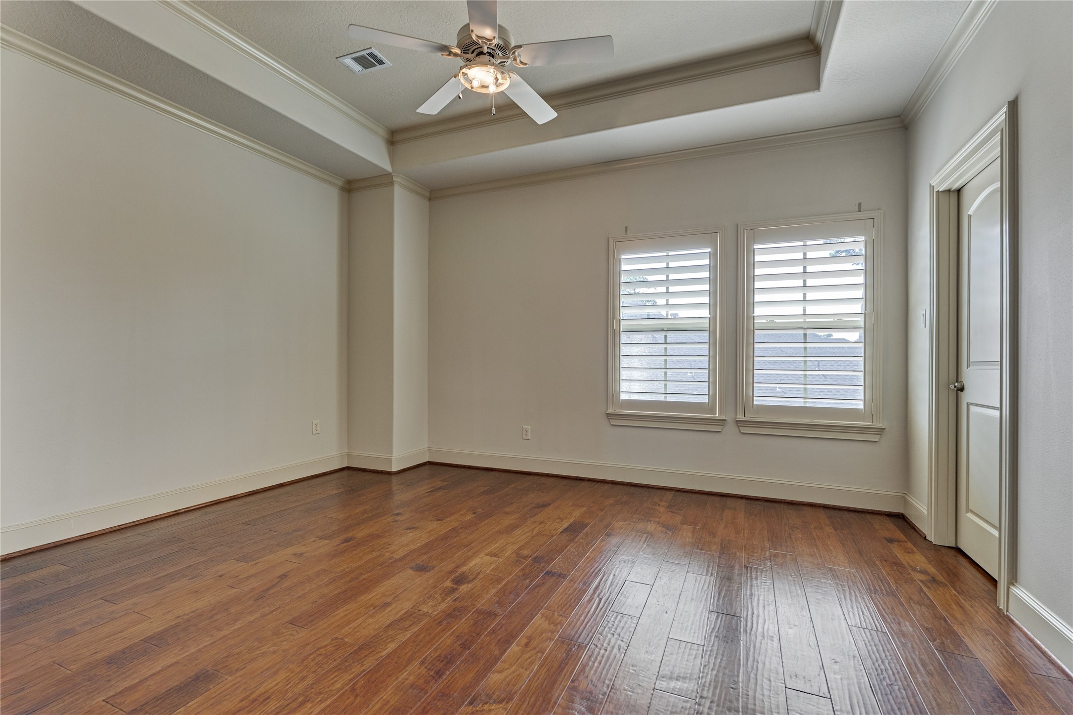8003 Marshall Falls Drive Property Photo 39