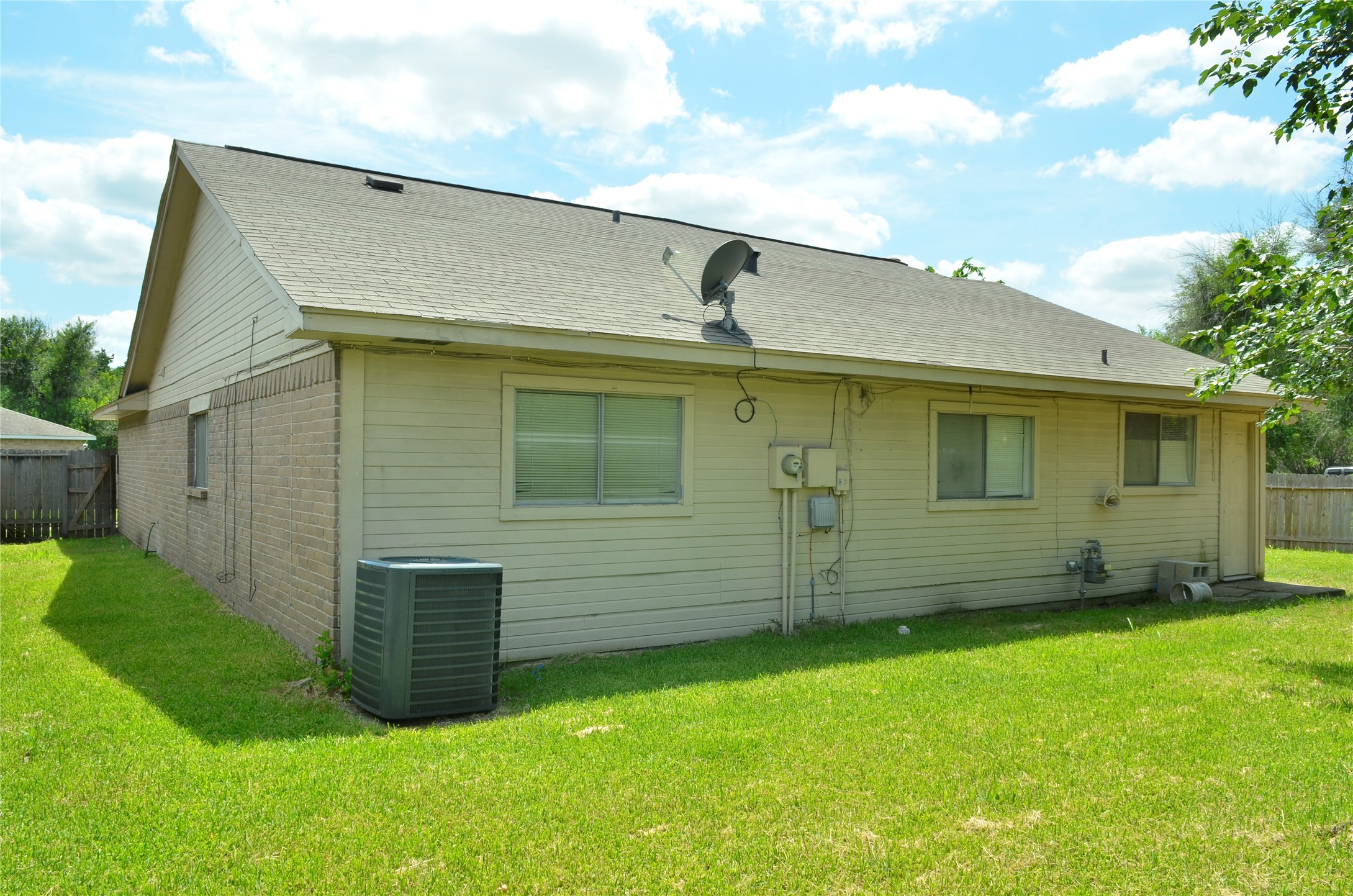 10094 Ash Fork Drive Property Photo 35
