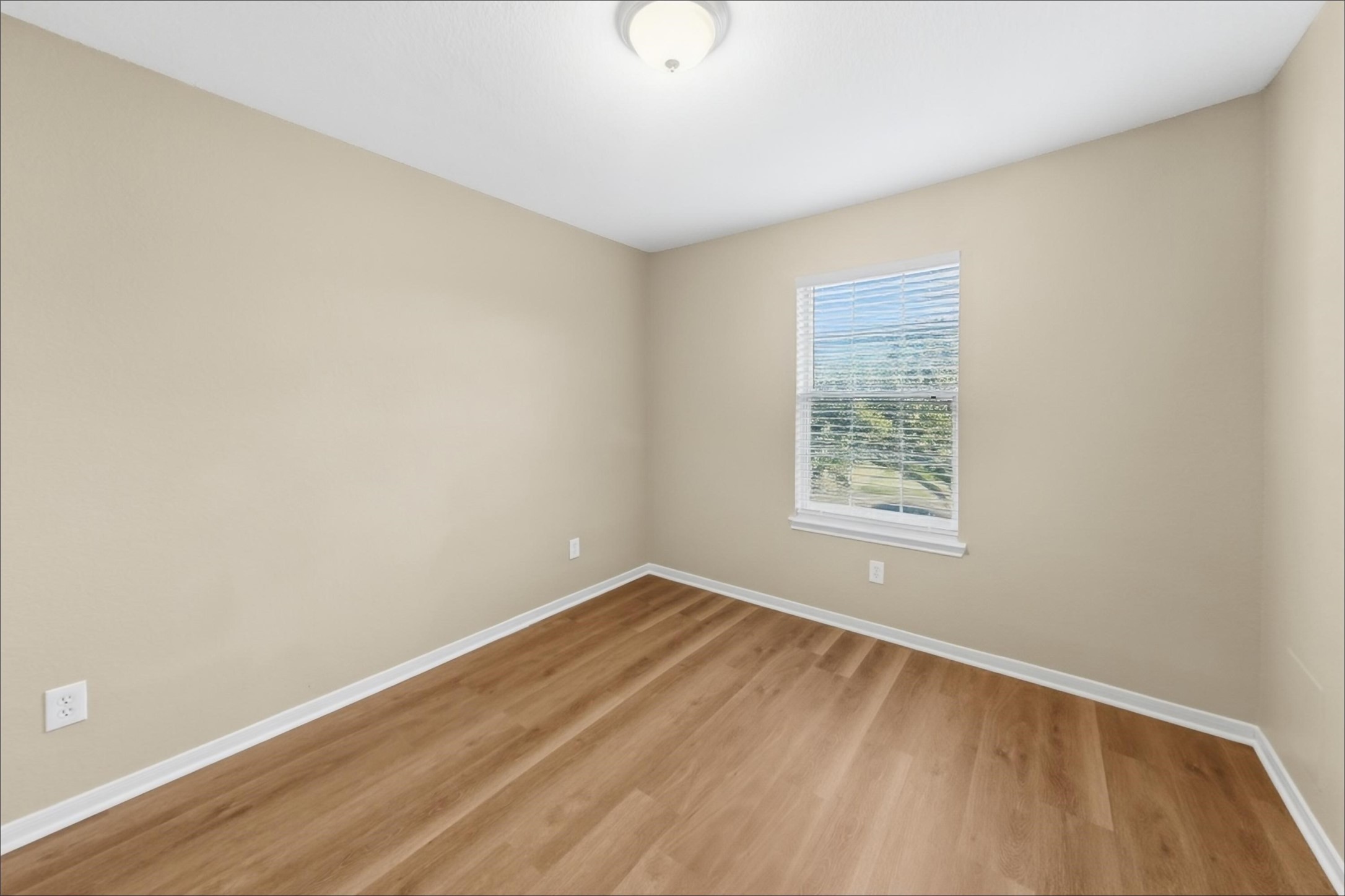 1288 Pinto Pass Property Photo 22