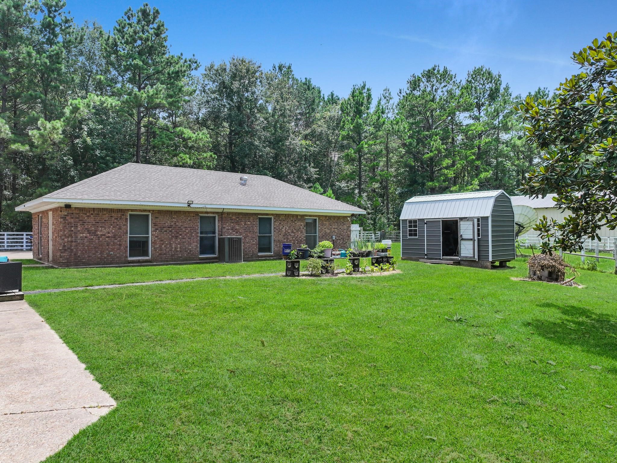 1800 S Magnolia Street Property Photo 37